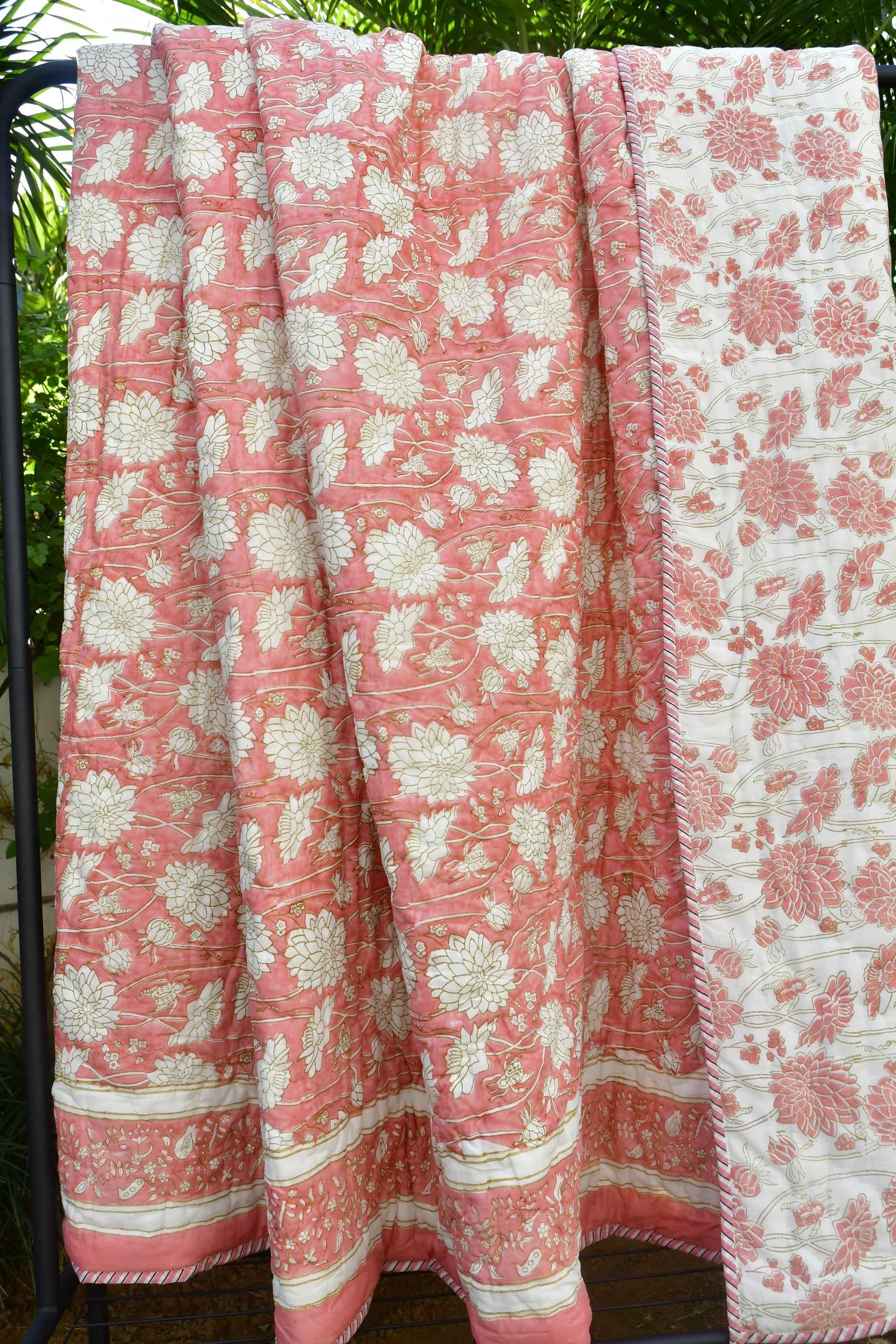 Pink Floral Quilt, Reversible Comfort : Jaipur Elegance