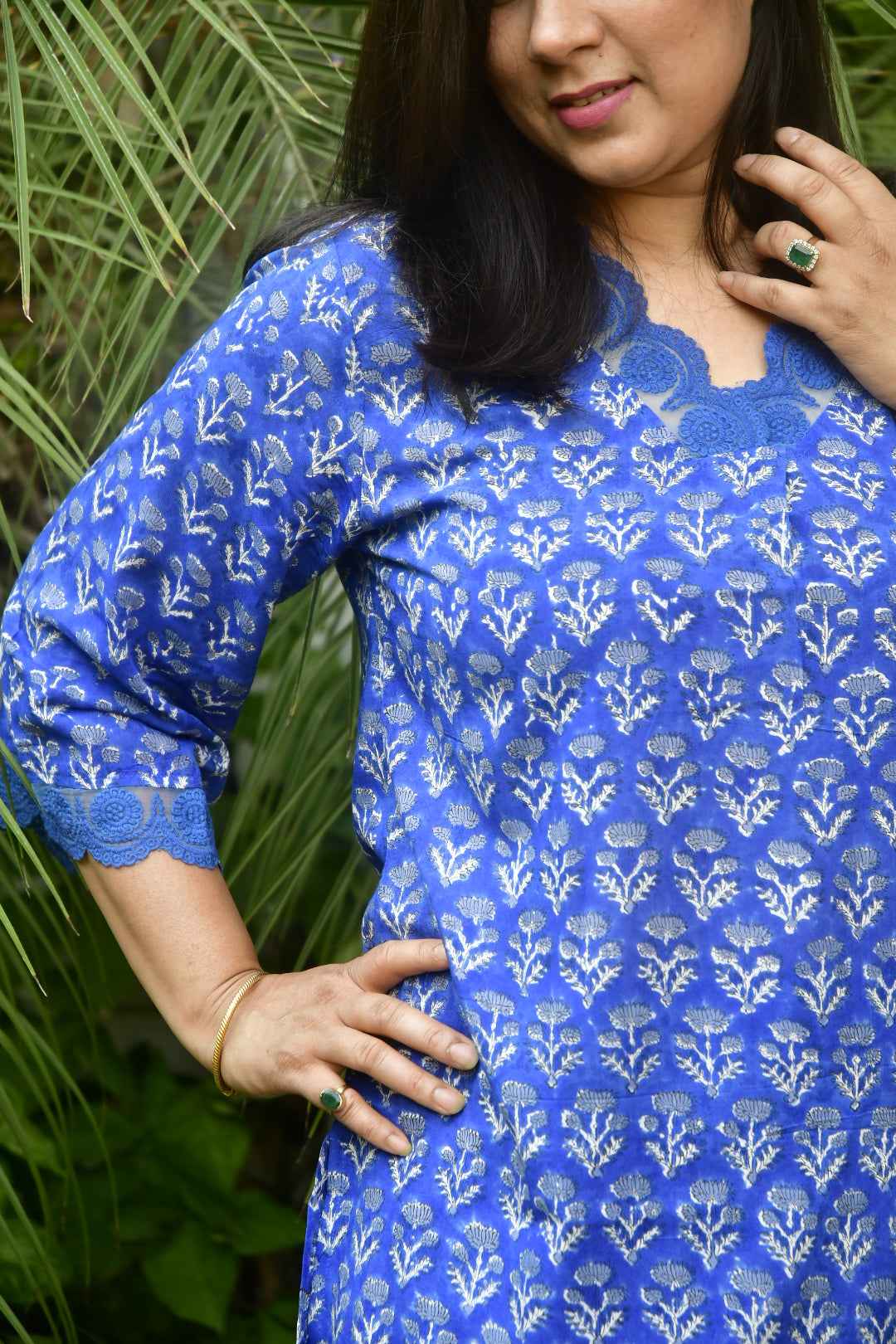 Elegant Grey Buti Blue Bagiya Cotton Kurta Set