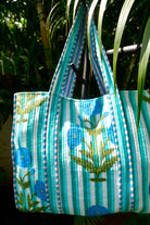 Blue Poppy Tote Bag Hand-Blocked : Big and trendy