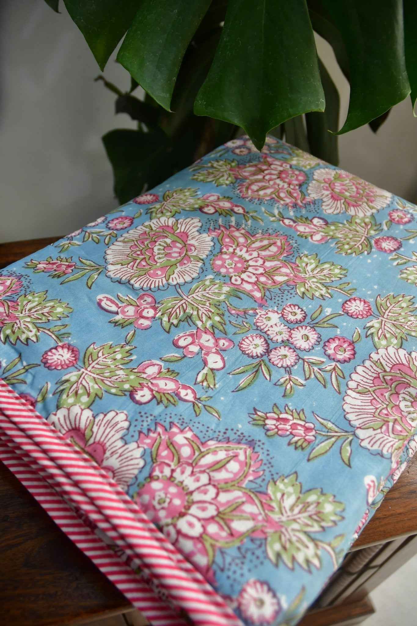 Blue Pink Reversible Mul Mul Cotton Dohar