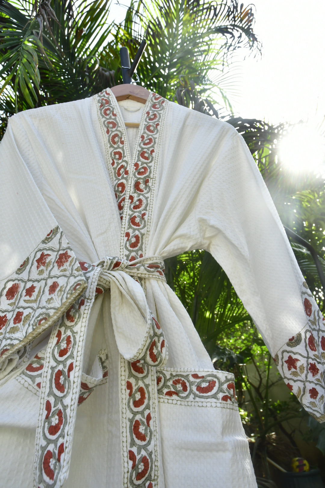 Premium Royal jaal bathrobe