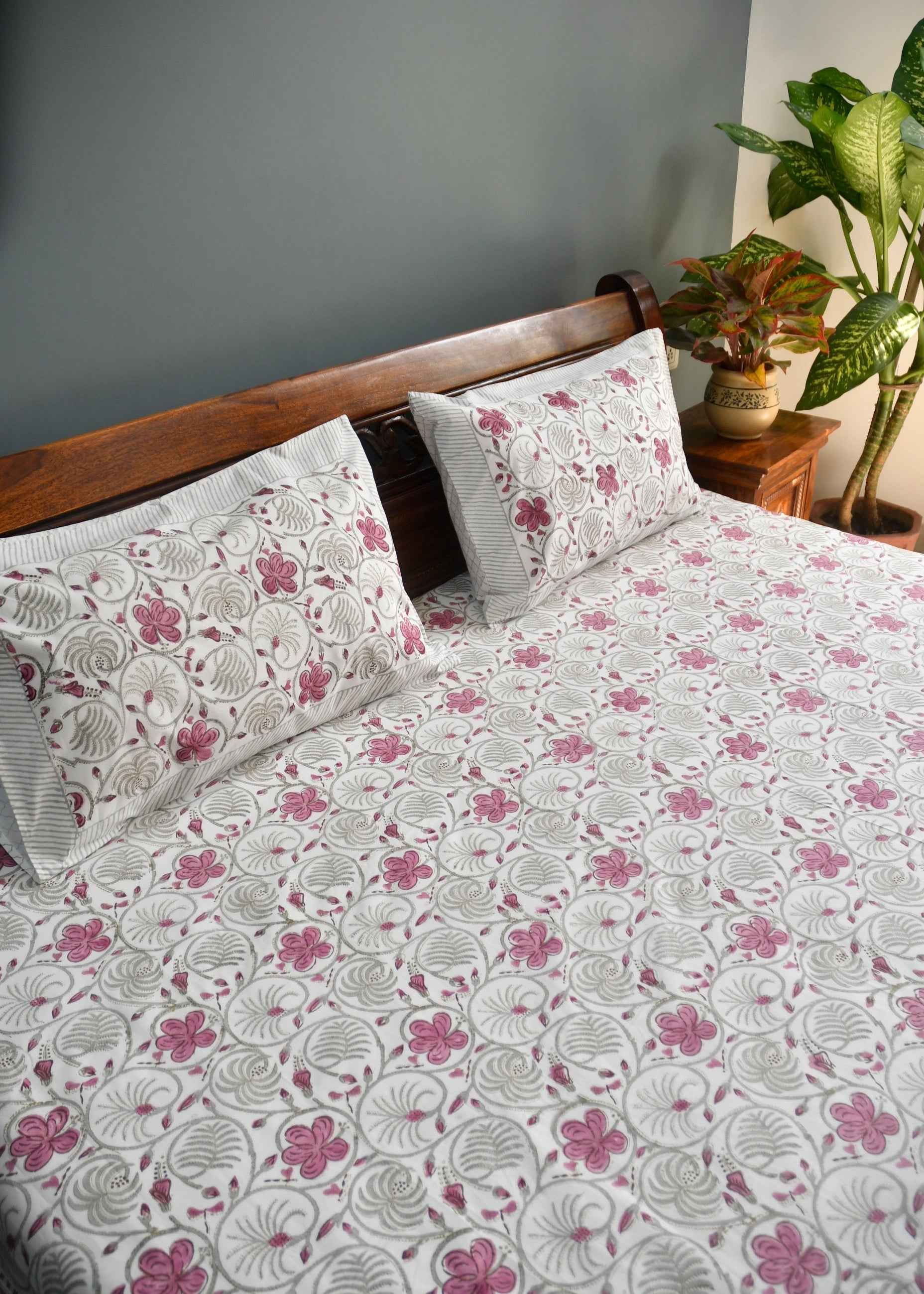 Hibiscus Bloom Bedsheet: Hand-Blocked Paradise