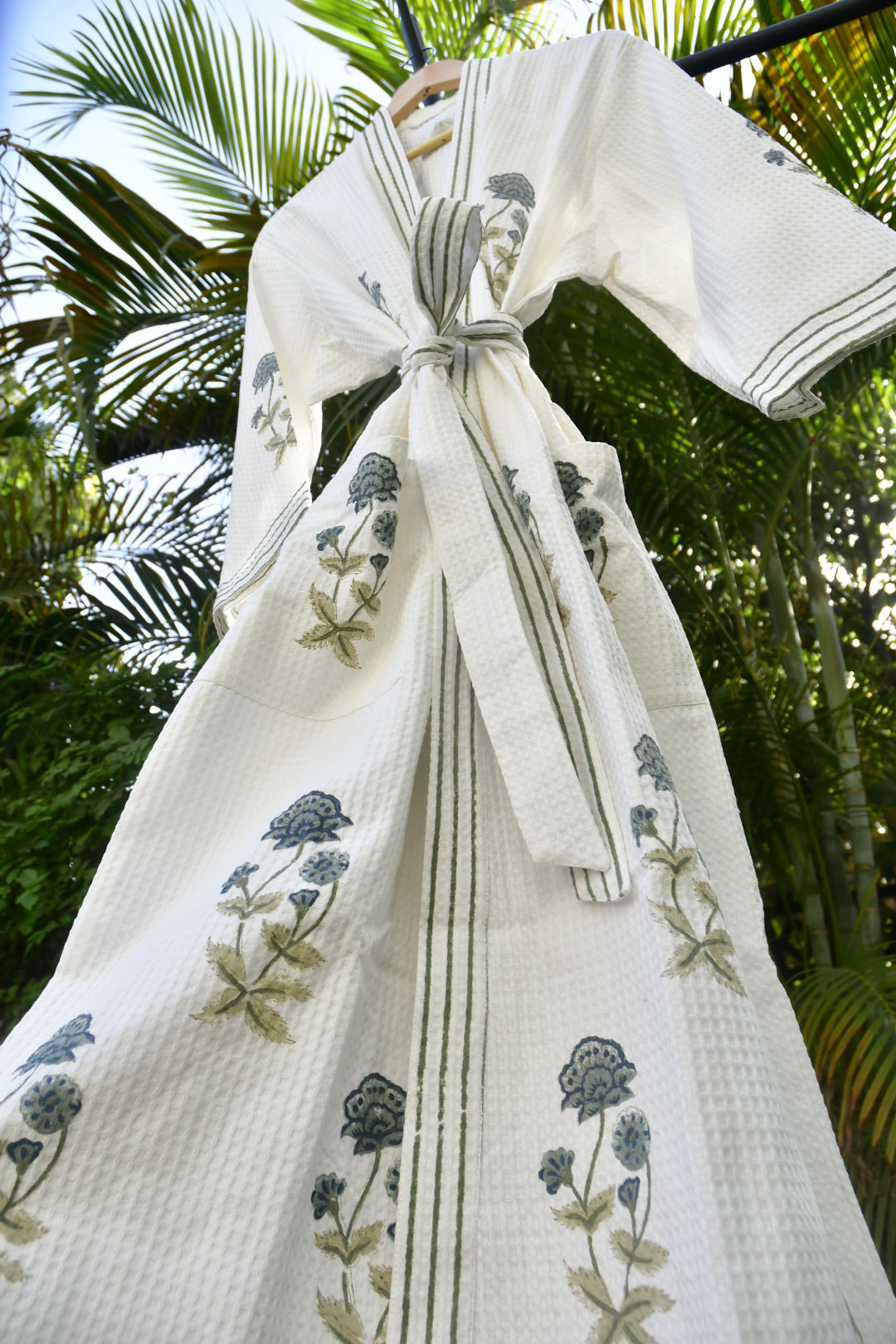 Royal bathrobe
