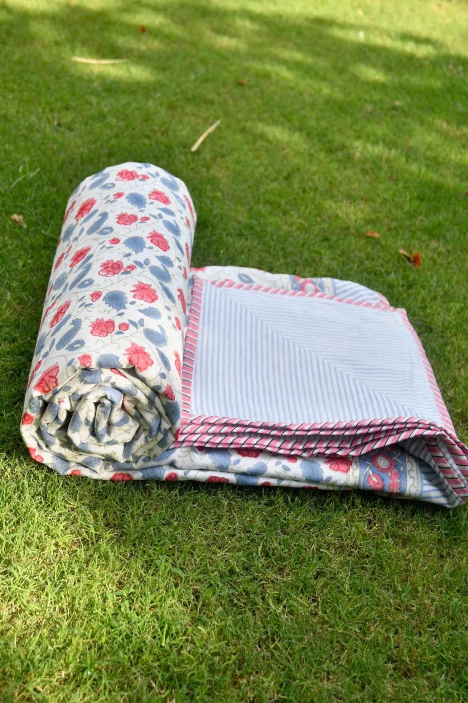 Valley of flowers Premium Dohar - Luxuriously Soft