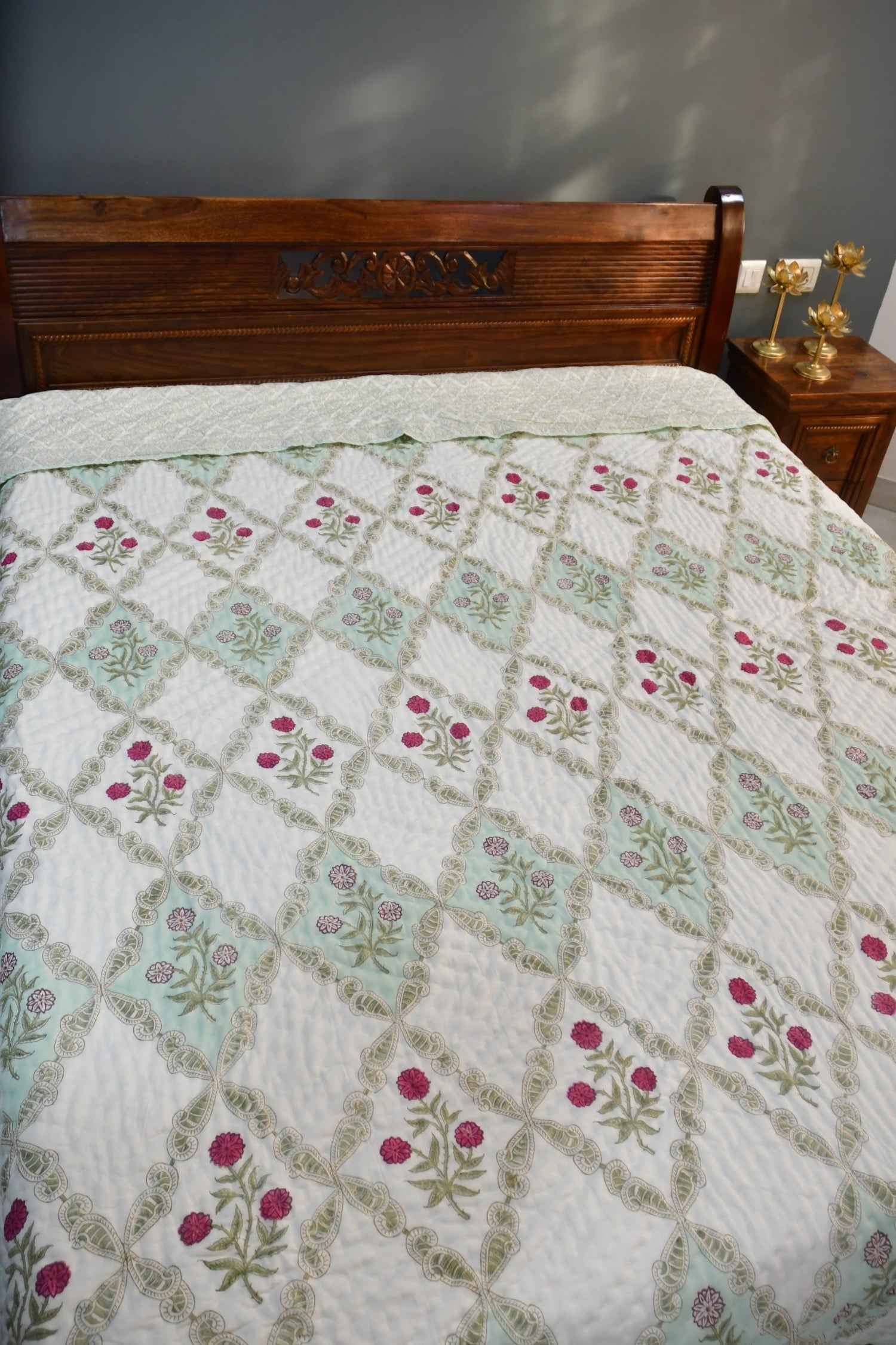 Sugandha Jaal Quilt -  Floral Elegance, the Hand block way