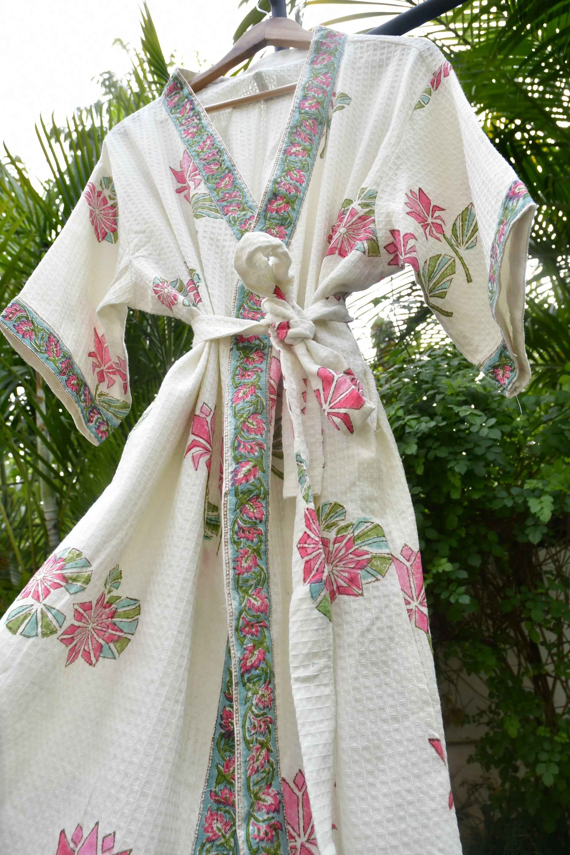 Cotton Bathrobe : Pink Lotus waffle robe