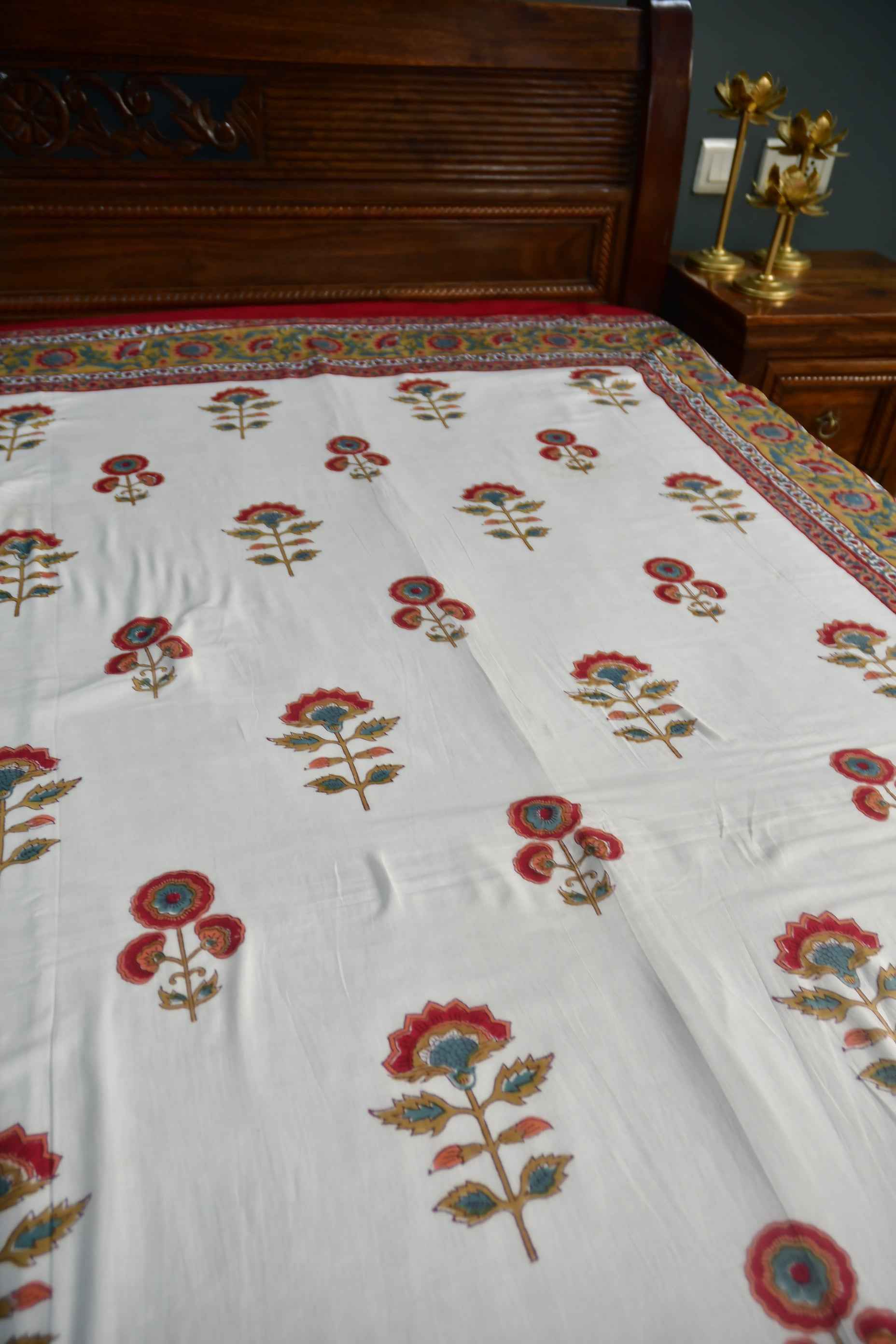 Premium Royal Jaal Buta Dohar : Double design
