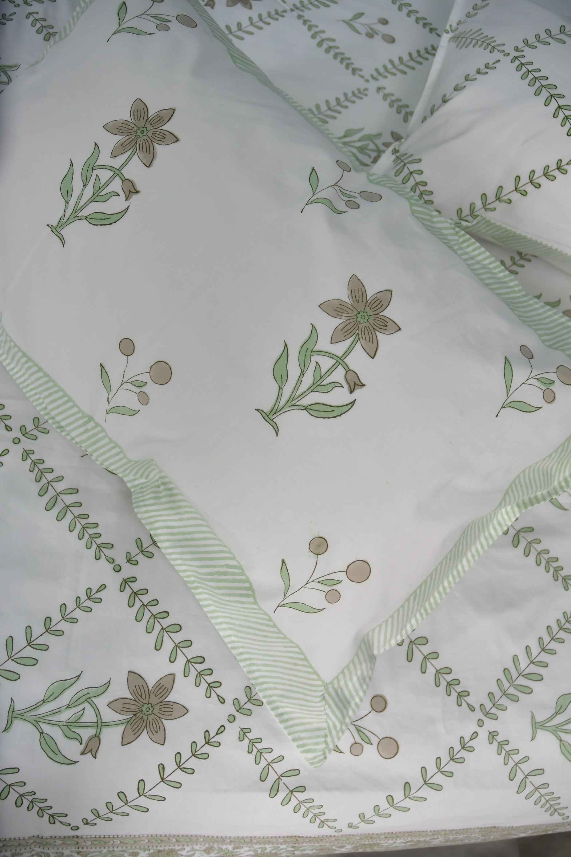 Green Jaal Hand Block Cotton Jaipuri Bedsheet