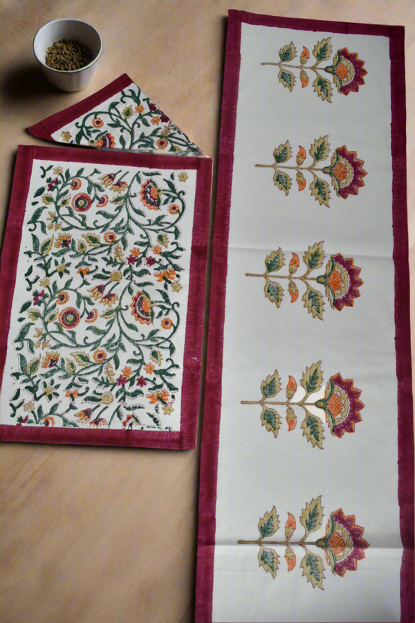 Royal red mat set
