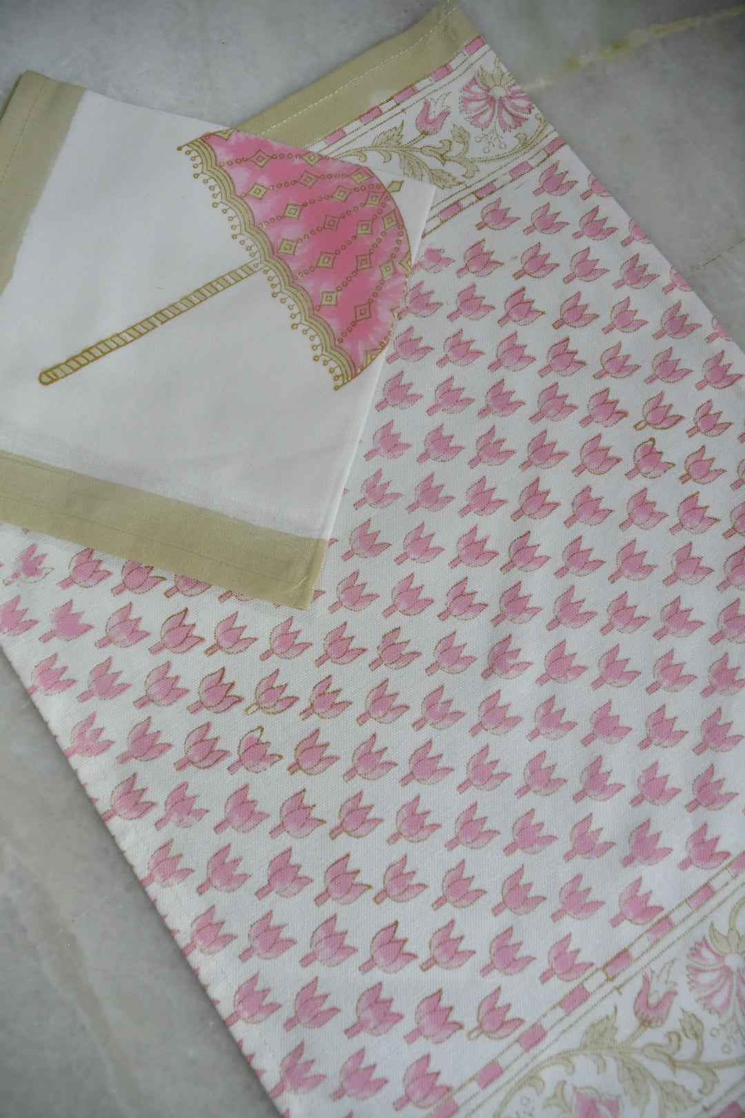 Pink Umbrella Table Mat Napkin Runner