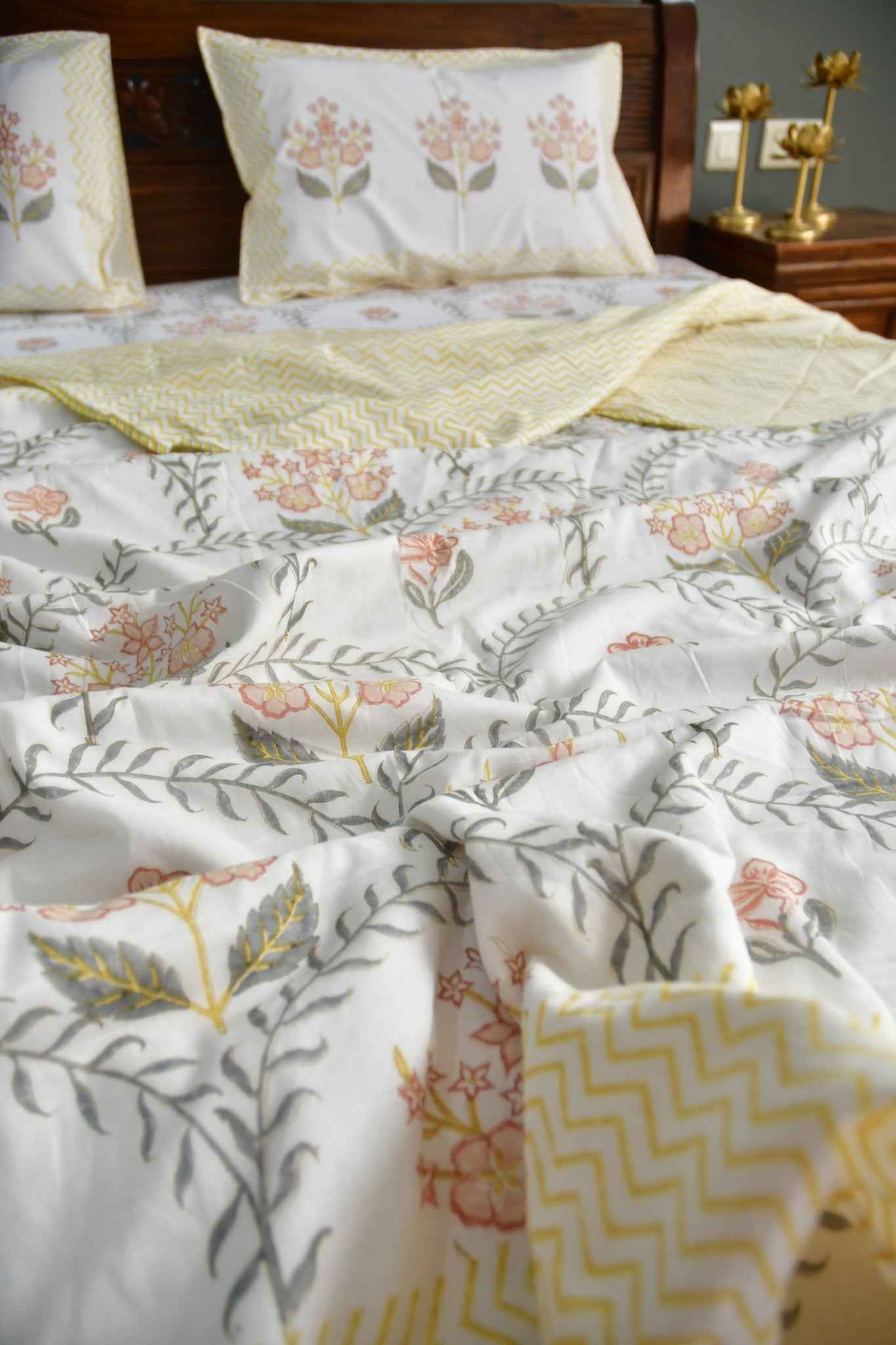 Basant Jaal Dohar Handblock Cotton Bedding set