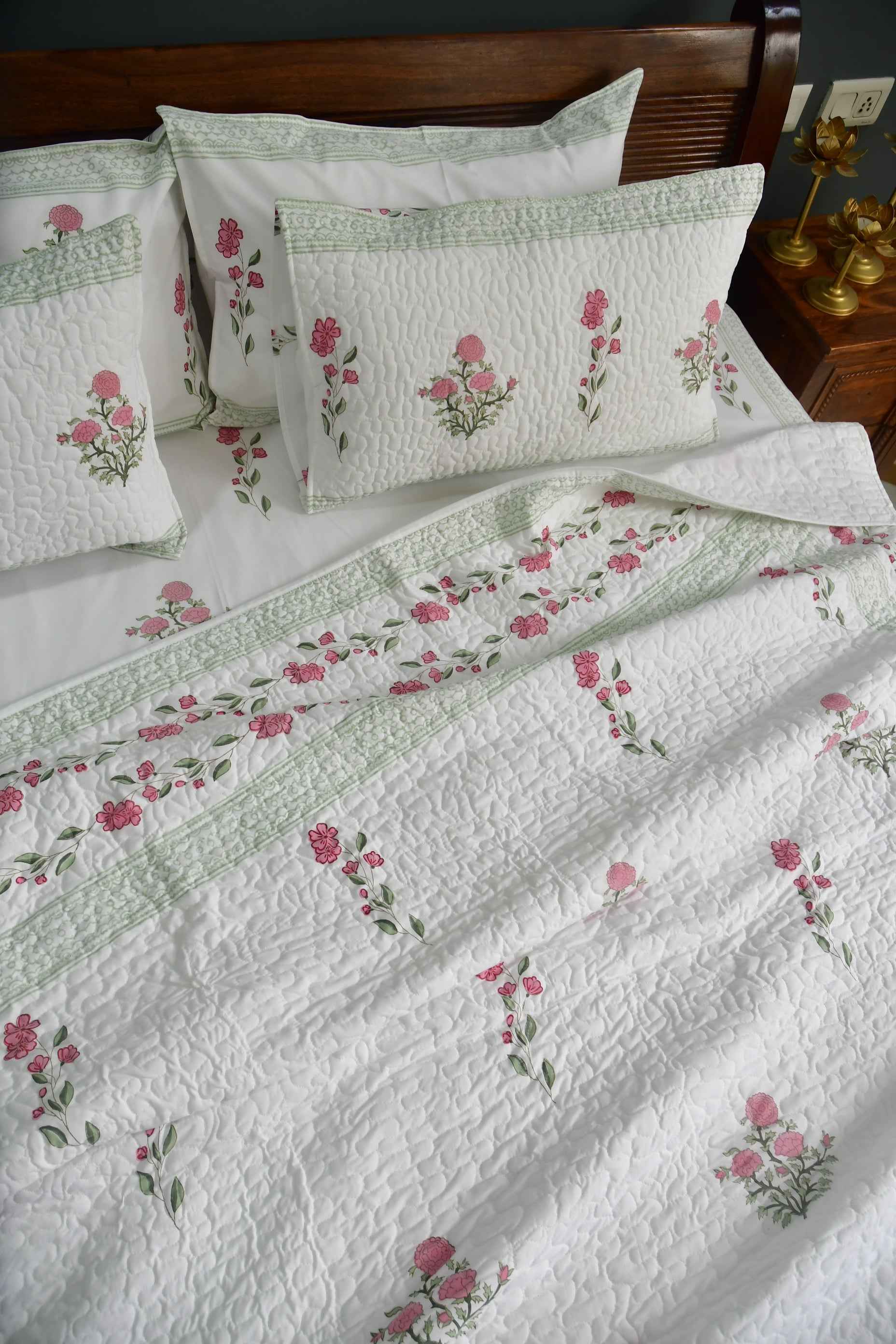 Pink Gulshan Handblock Cotton Bedding set