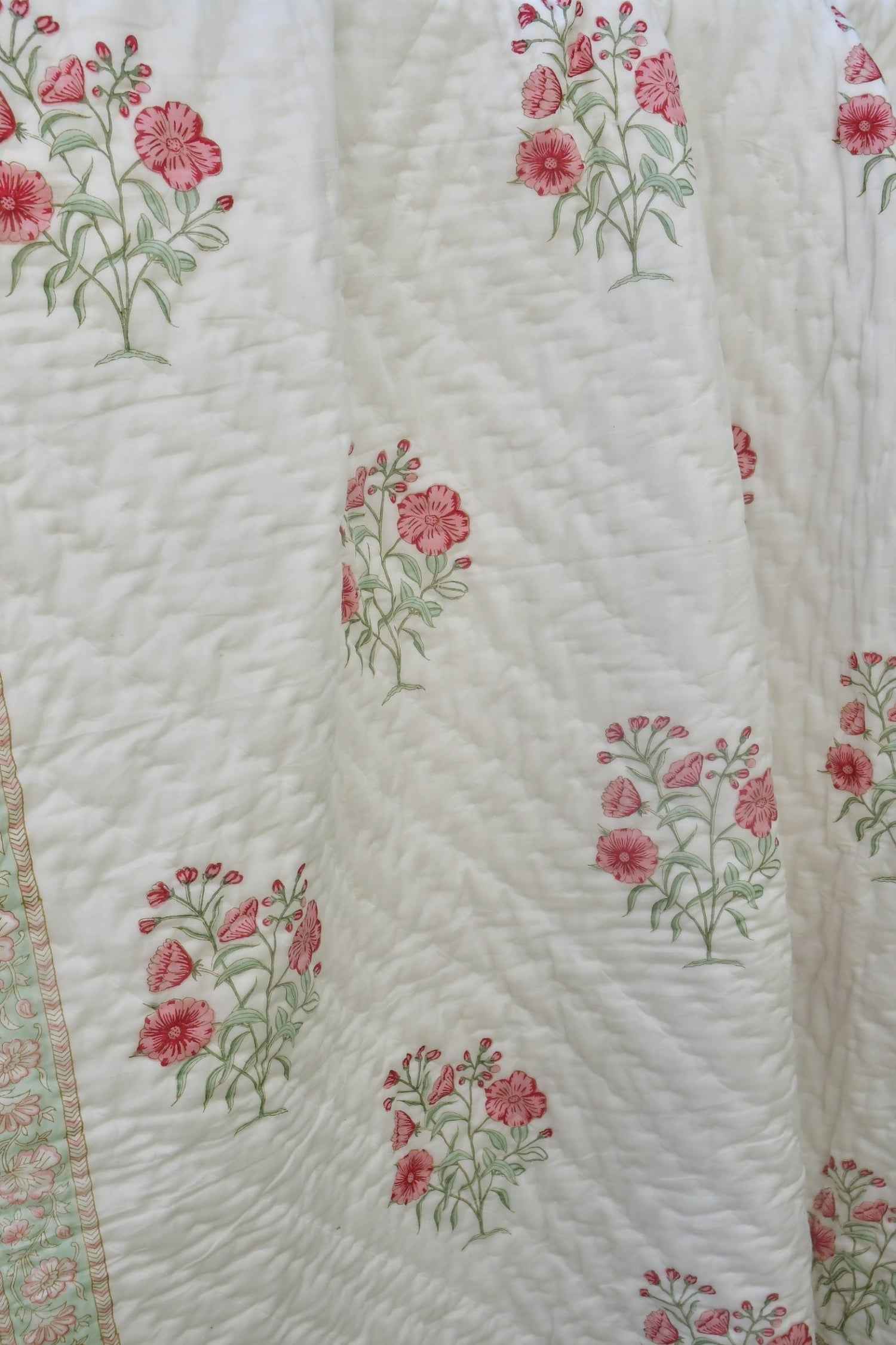 Suhaani Handblock Jaipuri  Quilt : Natural cotton