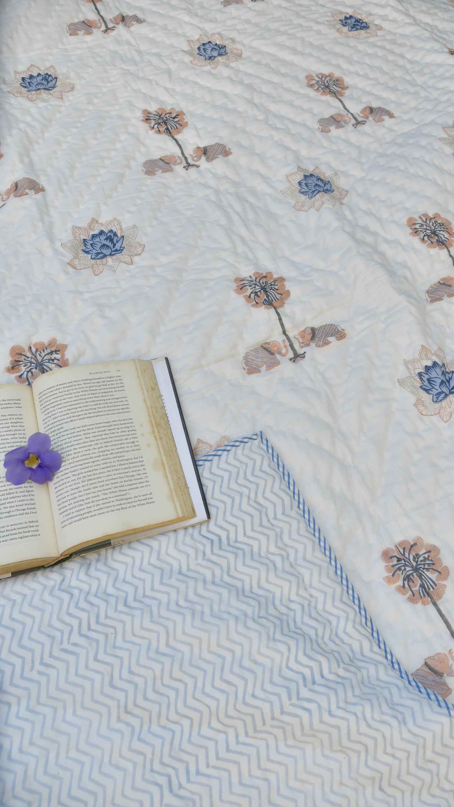 Blue Lotus Handblock Jaipuri Quilt : Luxurious comfort