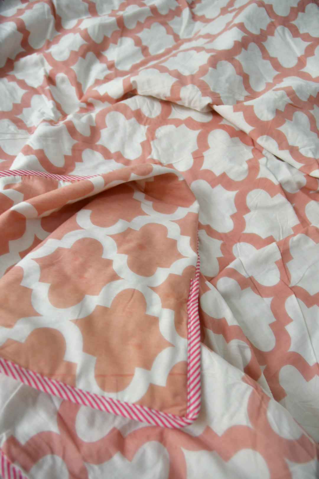 Pretty Peach and White Mul Mul Dohar