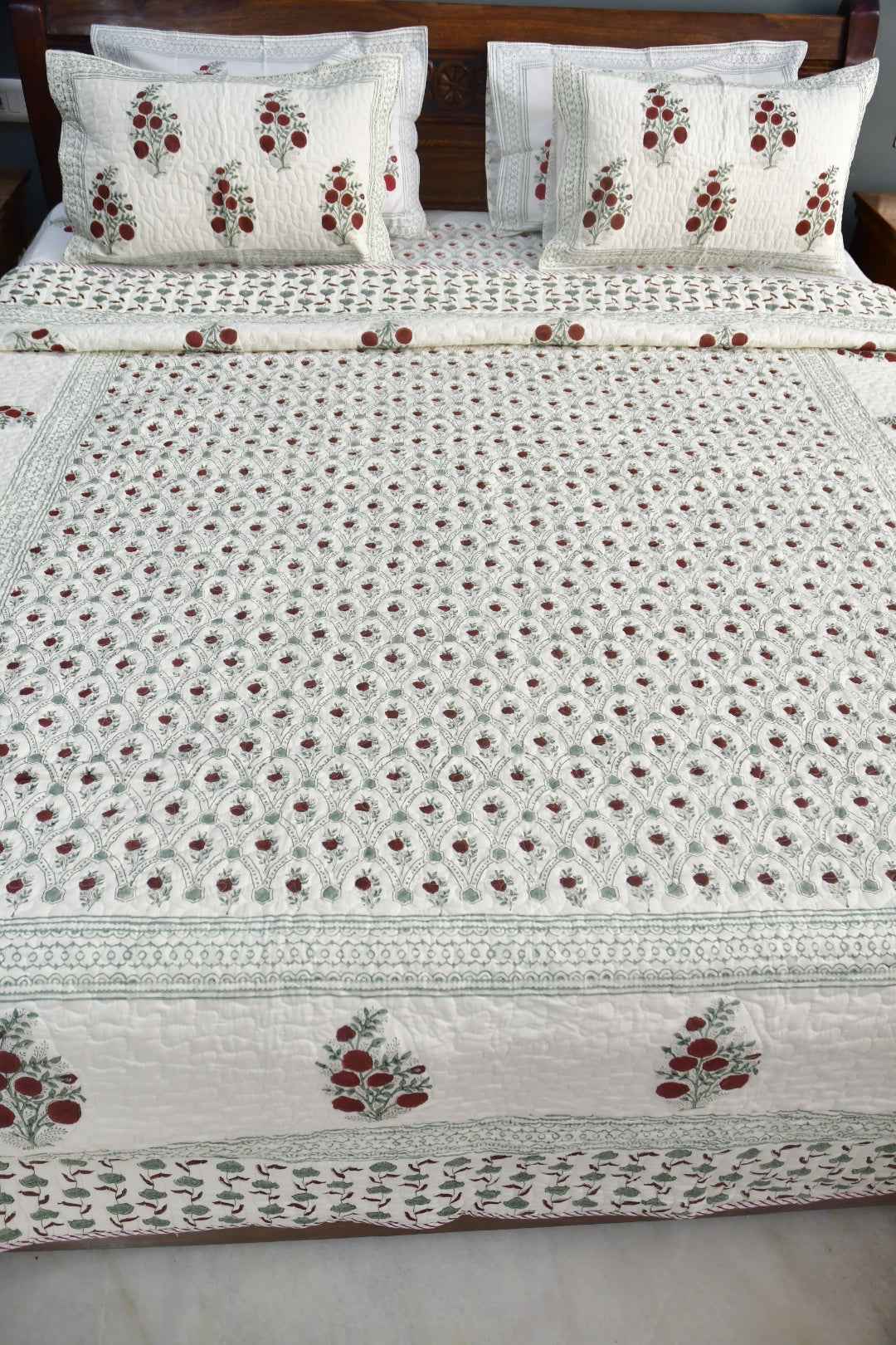 Red Flower Jaal Buta Bedding set : Hand Block Cotton