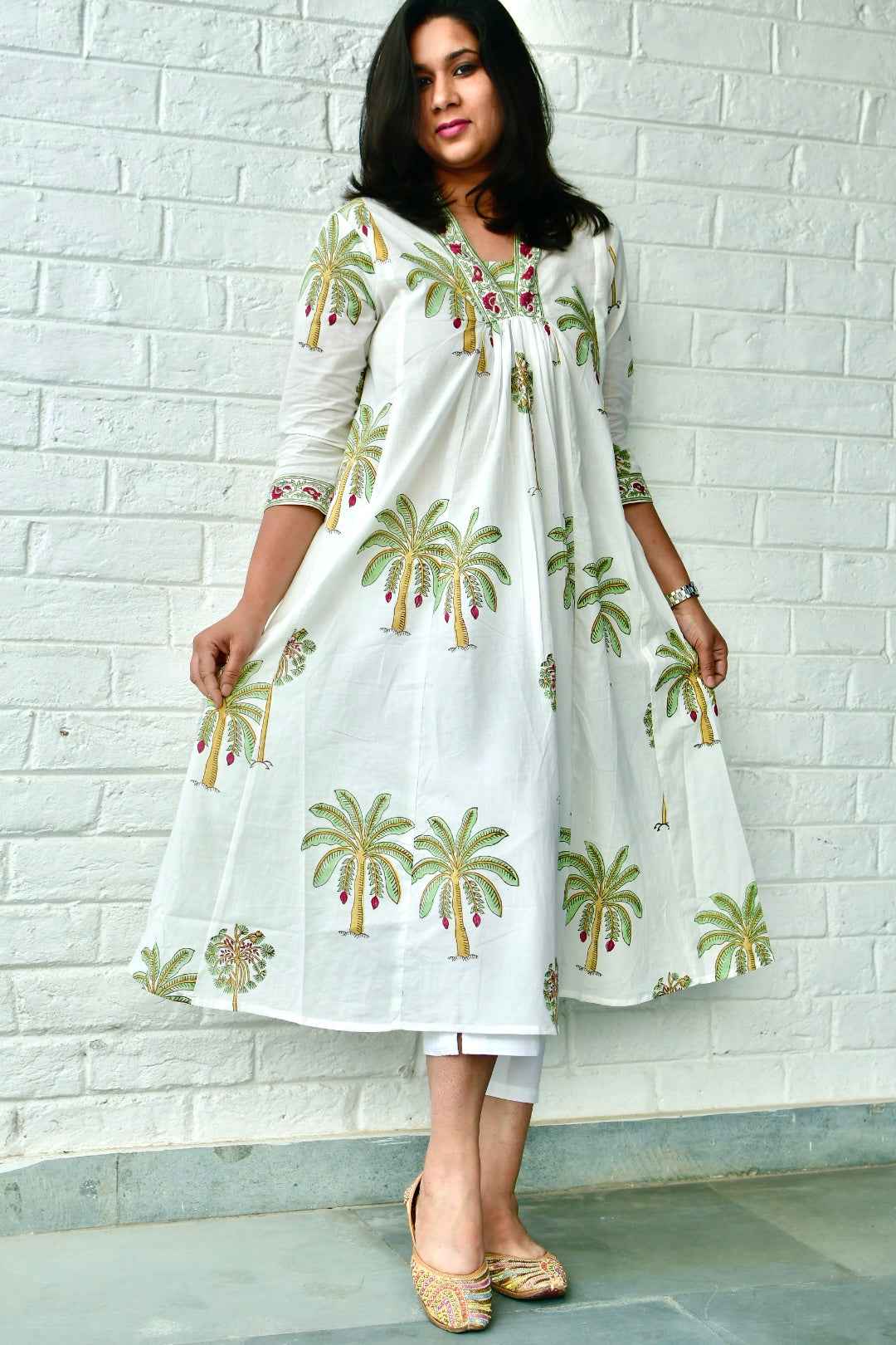 Classic Mughal Kurta Dress: Cotton Kurta