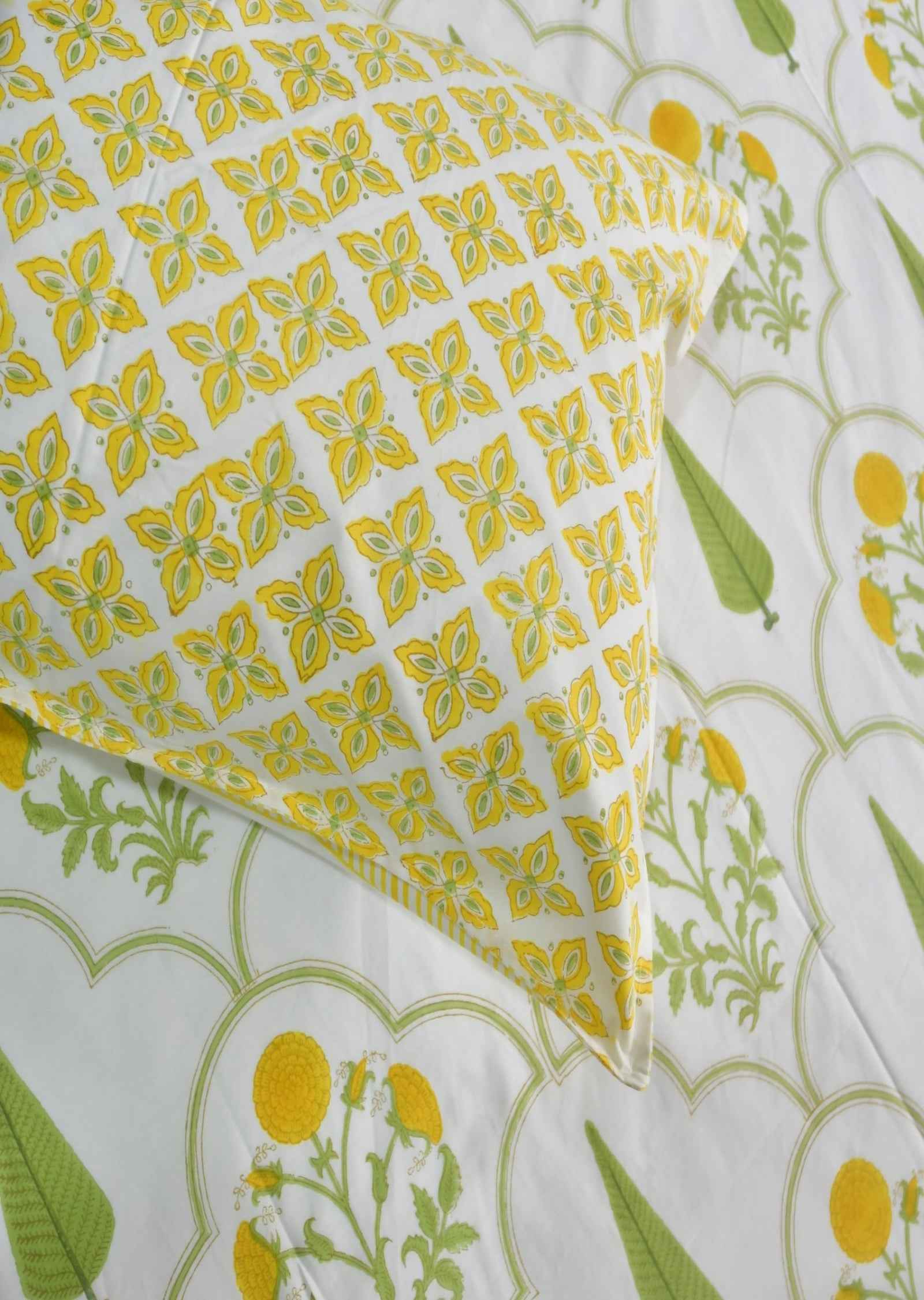Yellow flower Jaal HandBlock Cotton Bedsheet