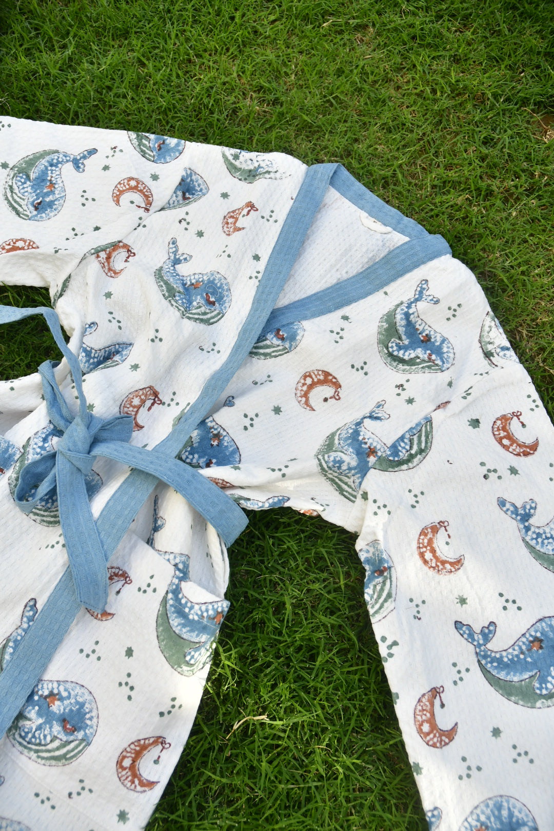 Kids whale Handblock bathrobe