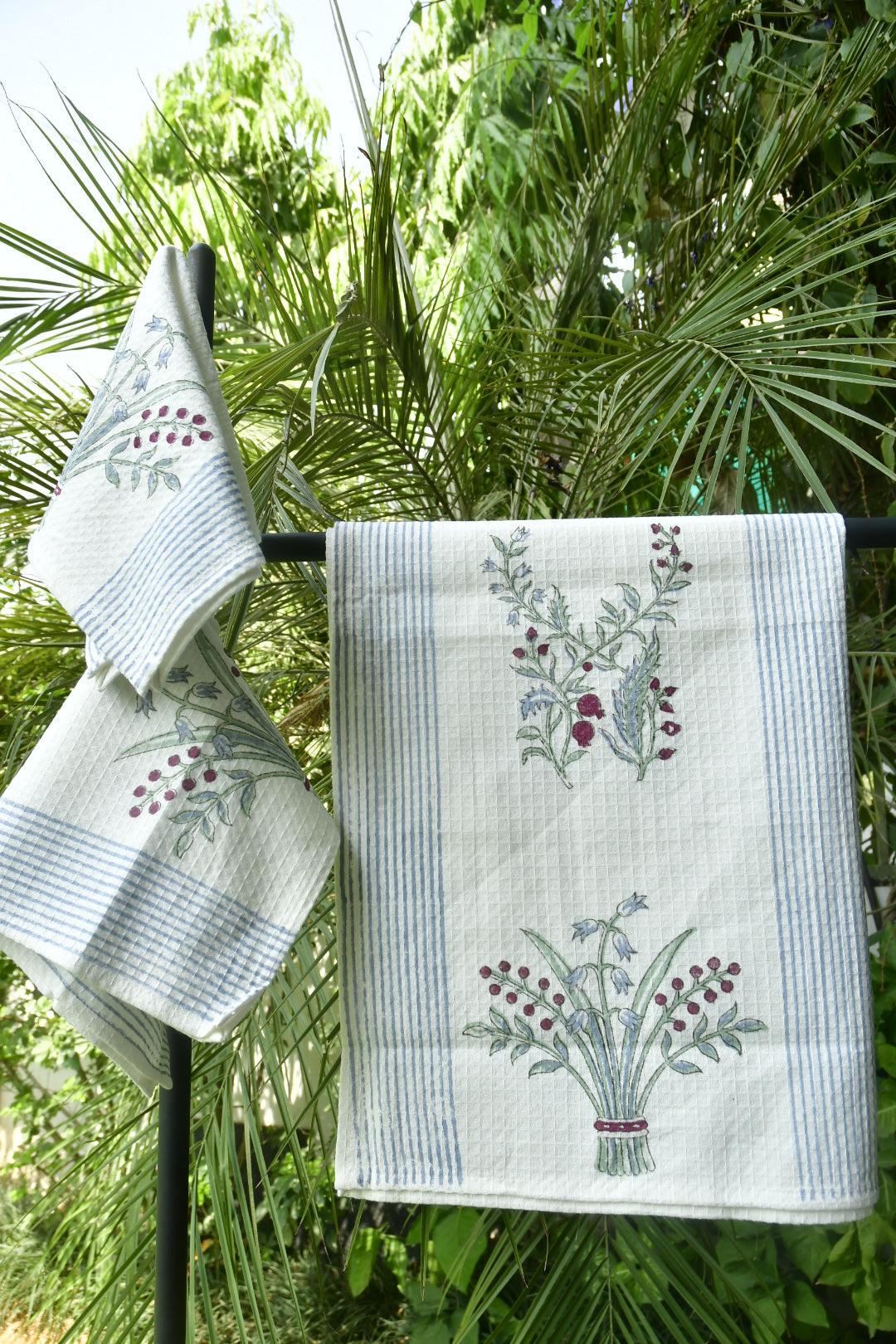 Anaar Pattern Bath & Hand Towel Set