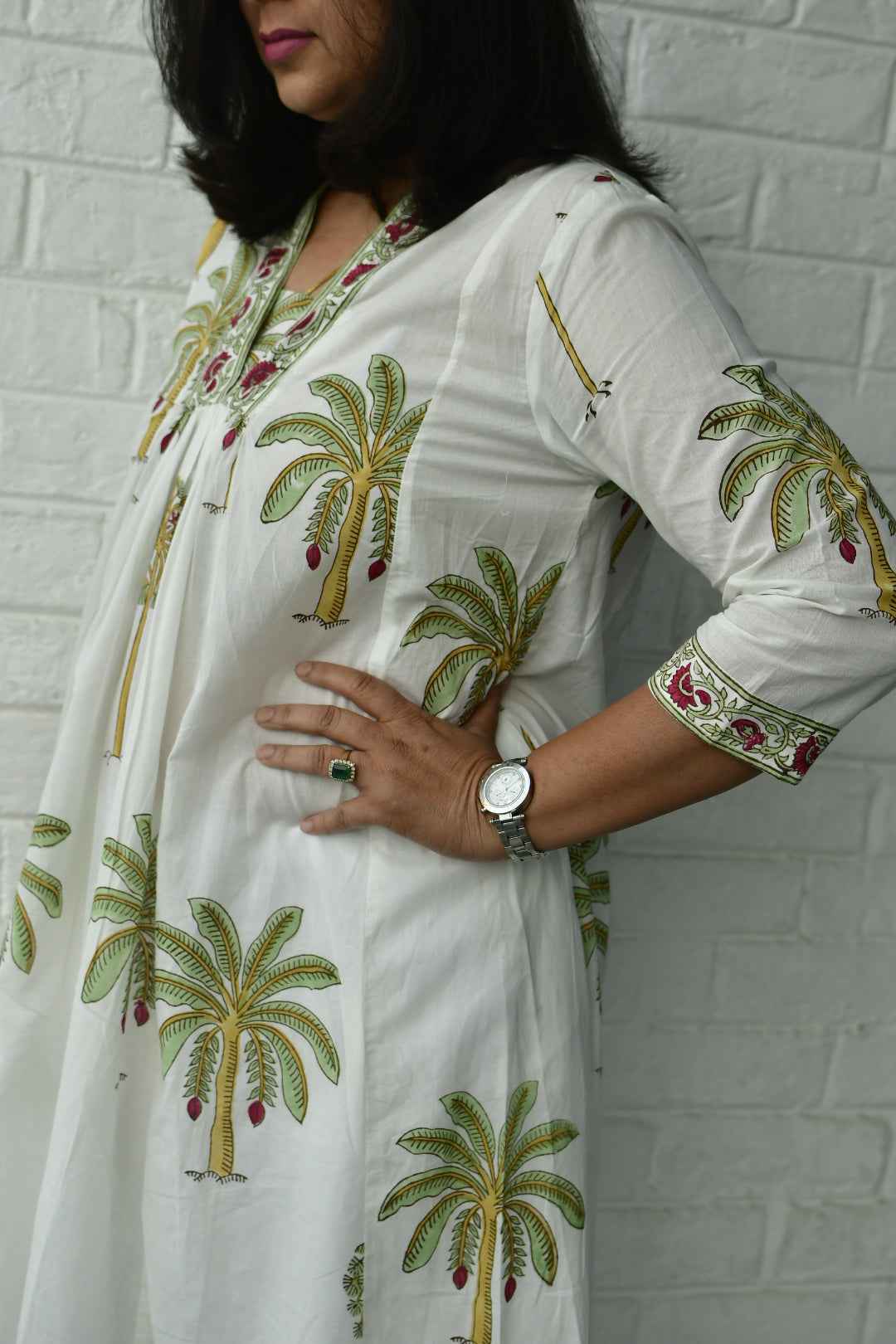 Classic Mughal Kurta Dress: Cotton Kurta