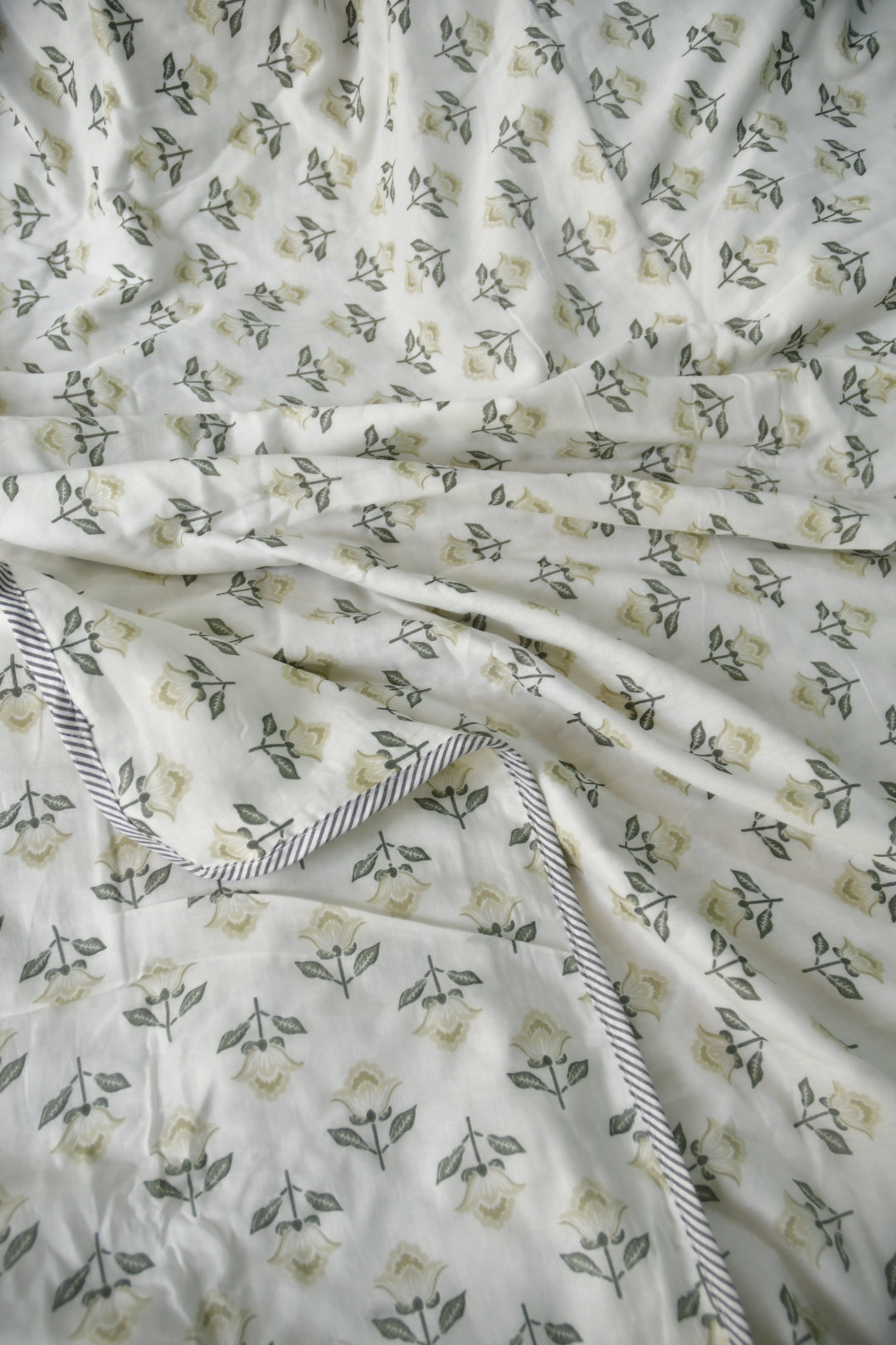 Pastel yellow buta on white