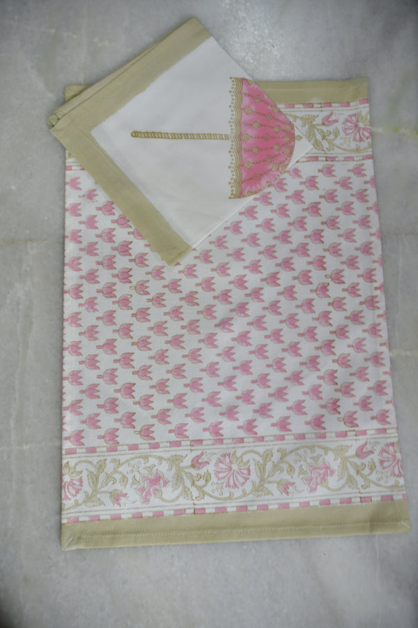 Pink umbrella mat set