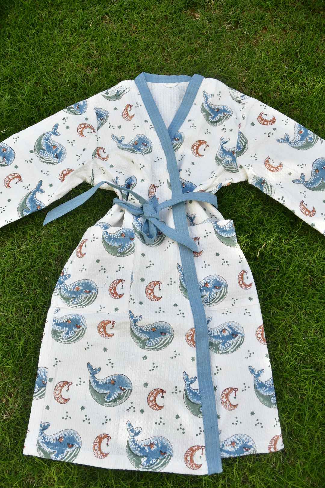 Kids HandBlock Premium Waffle Cotton Bathrobe Whale Pattern