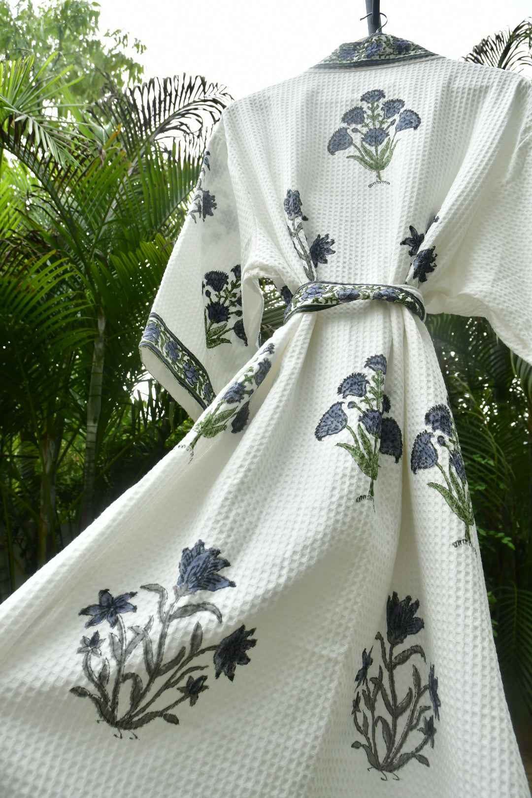 Cotton Bathrobe : Deep Blue Buta Block Print