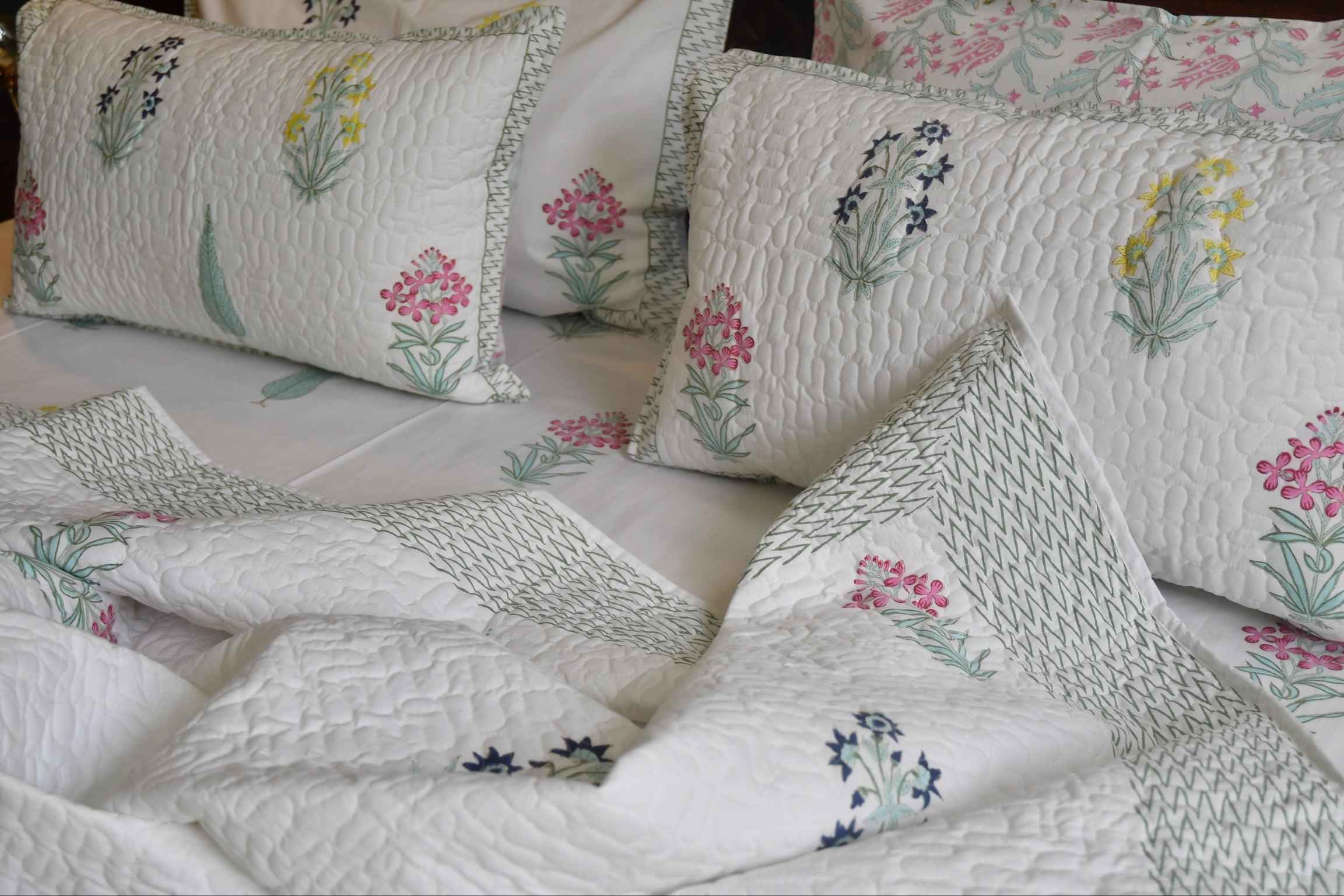 Classic Paanch Buta Cotton Bedding set : Handblock Marvel