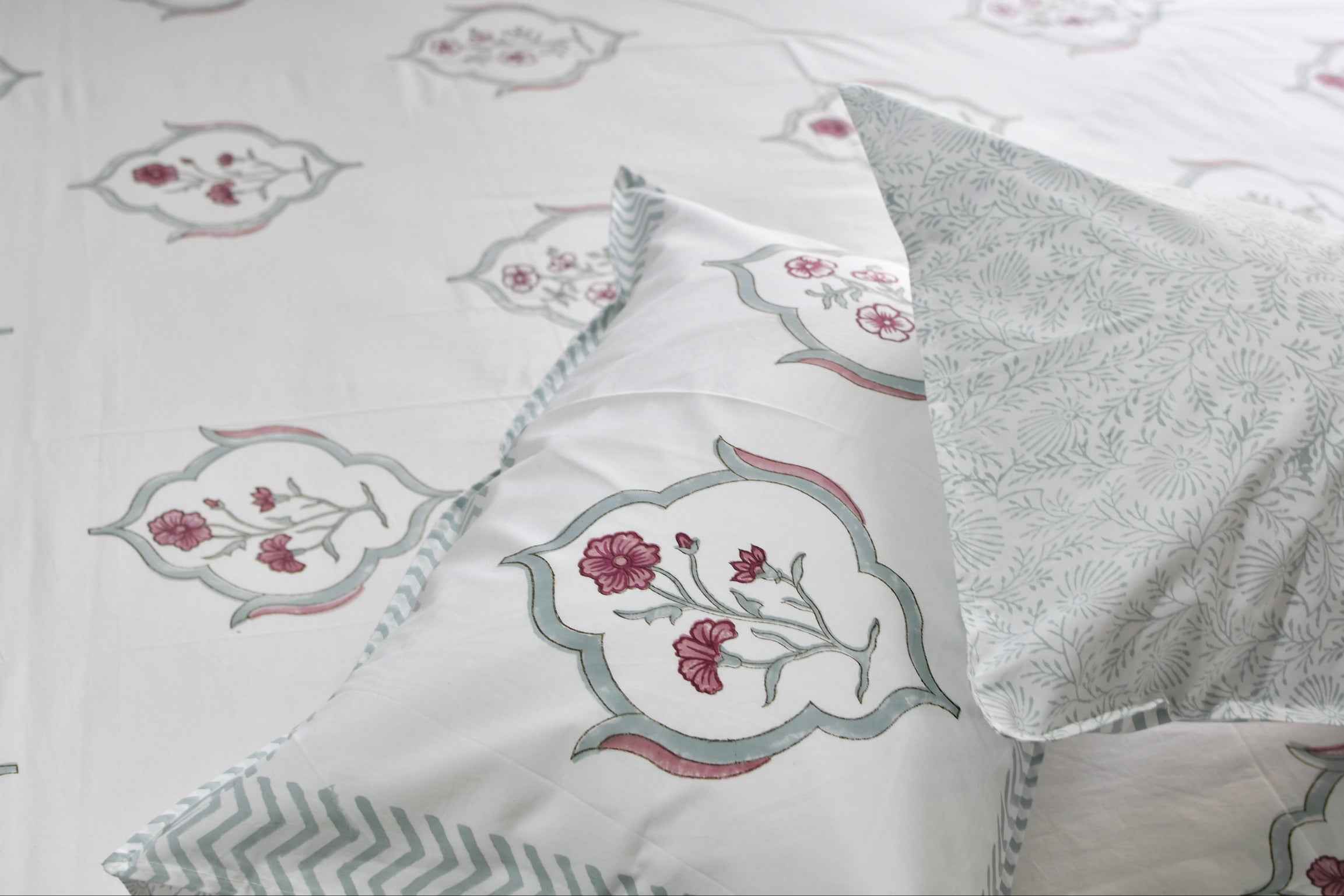 Moroccan Bliss Bedsheet: Handblock & Premium Cotton