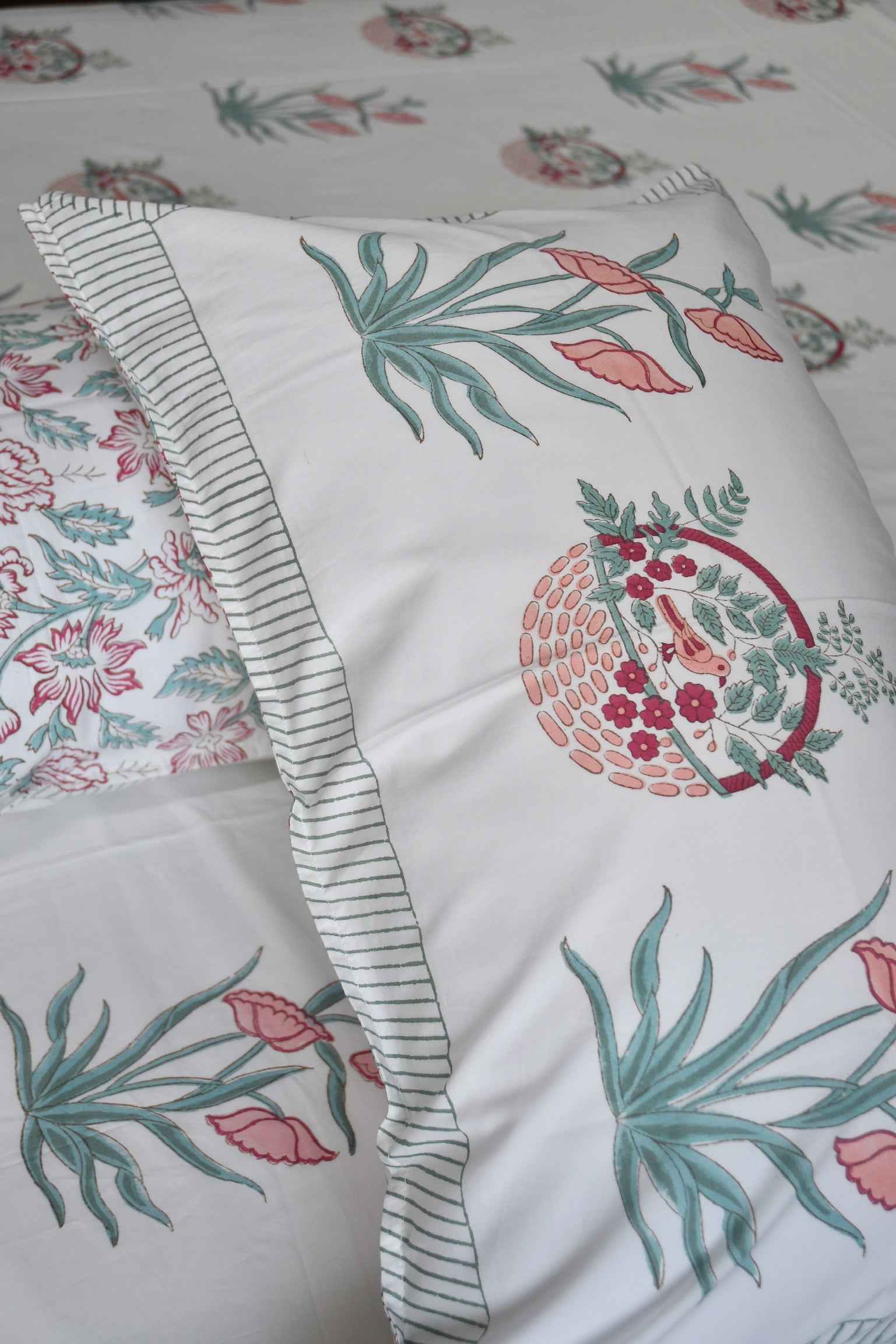 Singing Bird Bedsheet | Nature-Inspired Design | Luxury Bed Linen