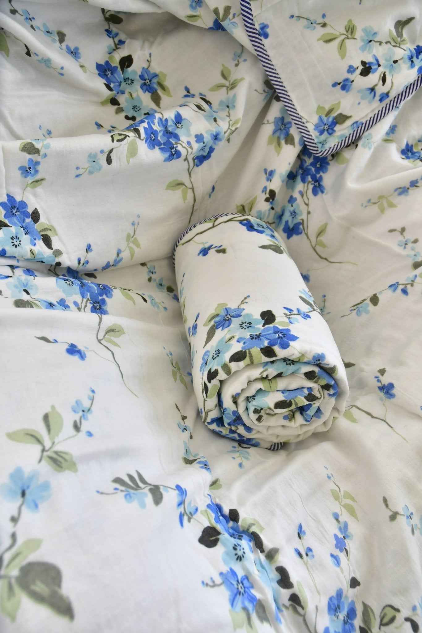 Blue Cherry blossom Print Dohar : Soft & comfortable