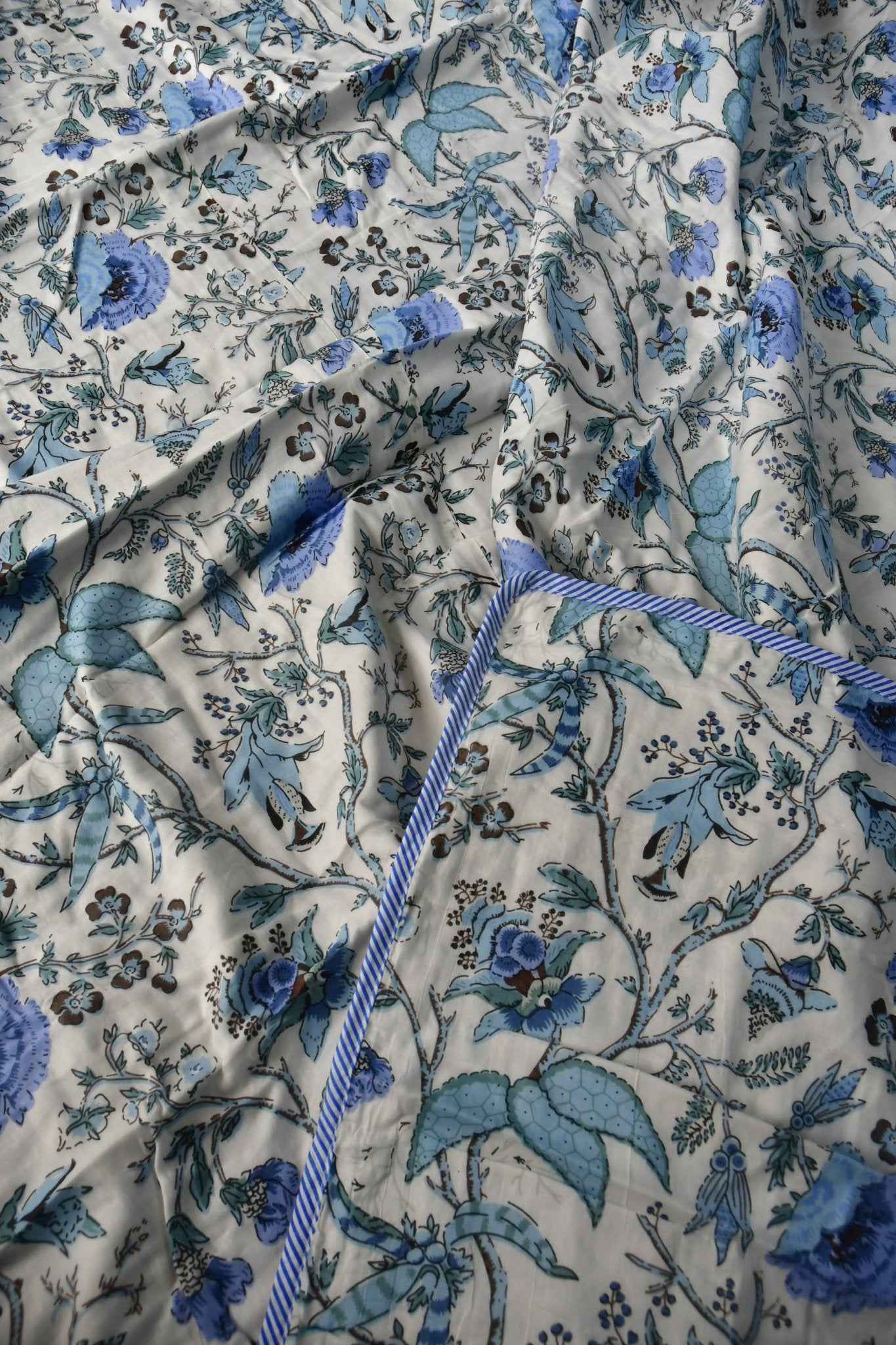 Blue Floral Jaal Mul Mul Cotton Reversible Dohar