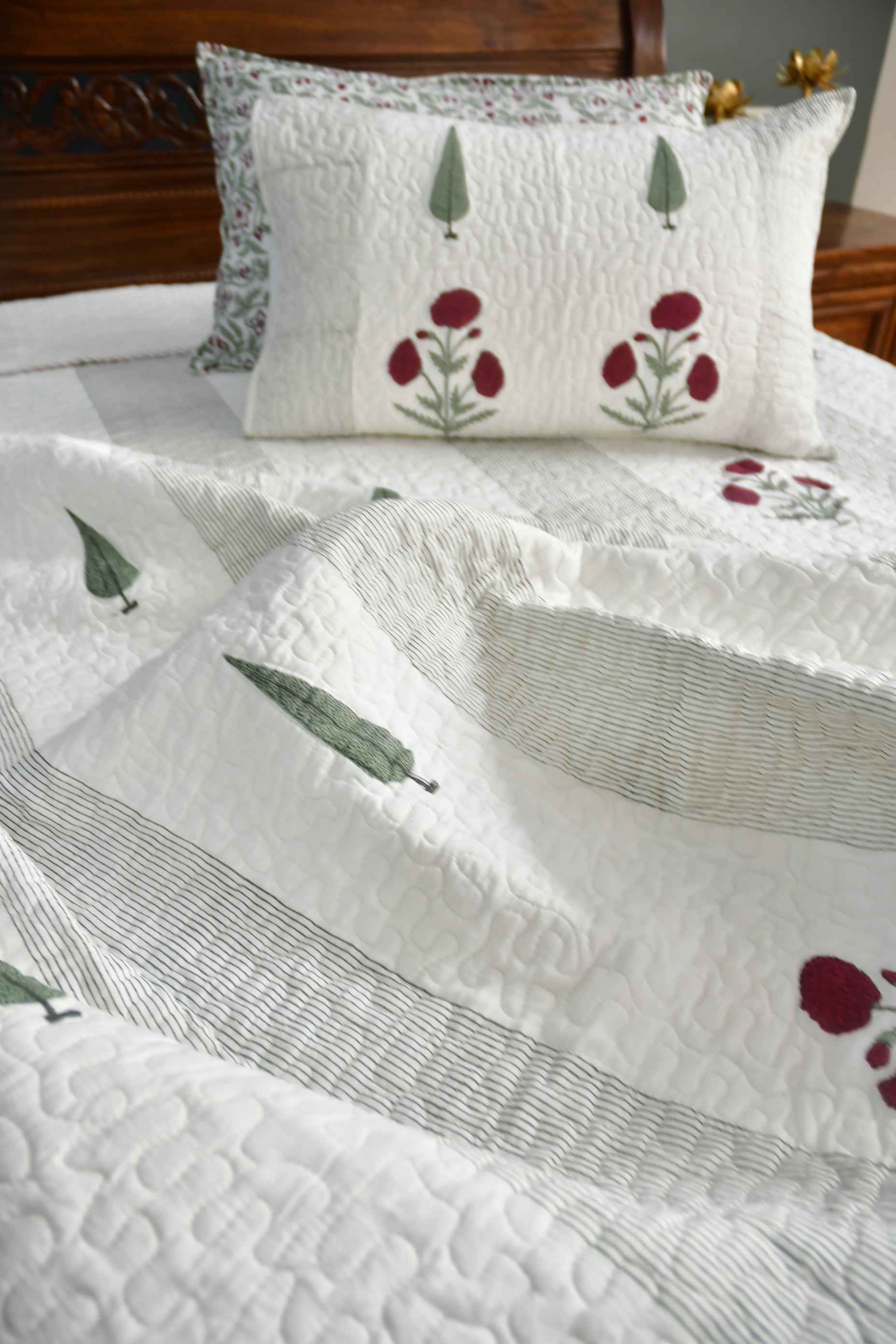 Red Poppy Quilted Bedcover | Premium luxury