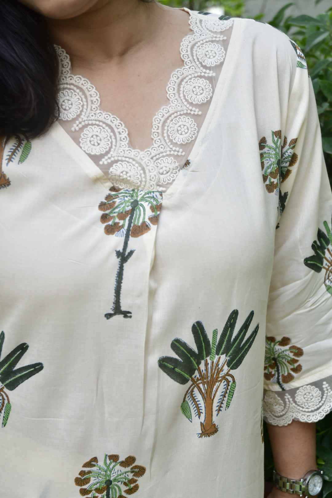 Ivory And Green Bagiya Cotton Kurta Set