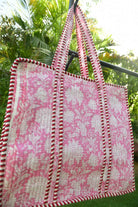 Sweet Pink Zipper Tote Bag: Hand-Blocked Beauty
