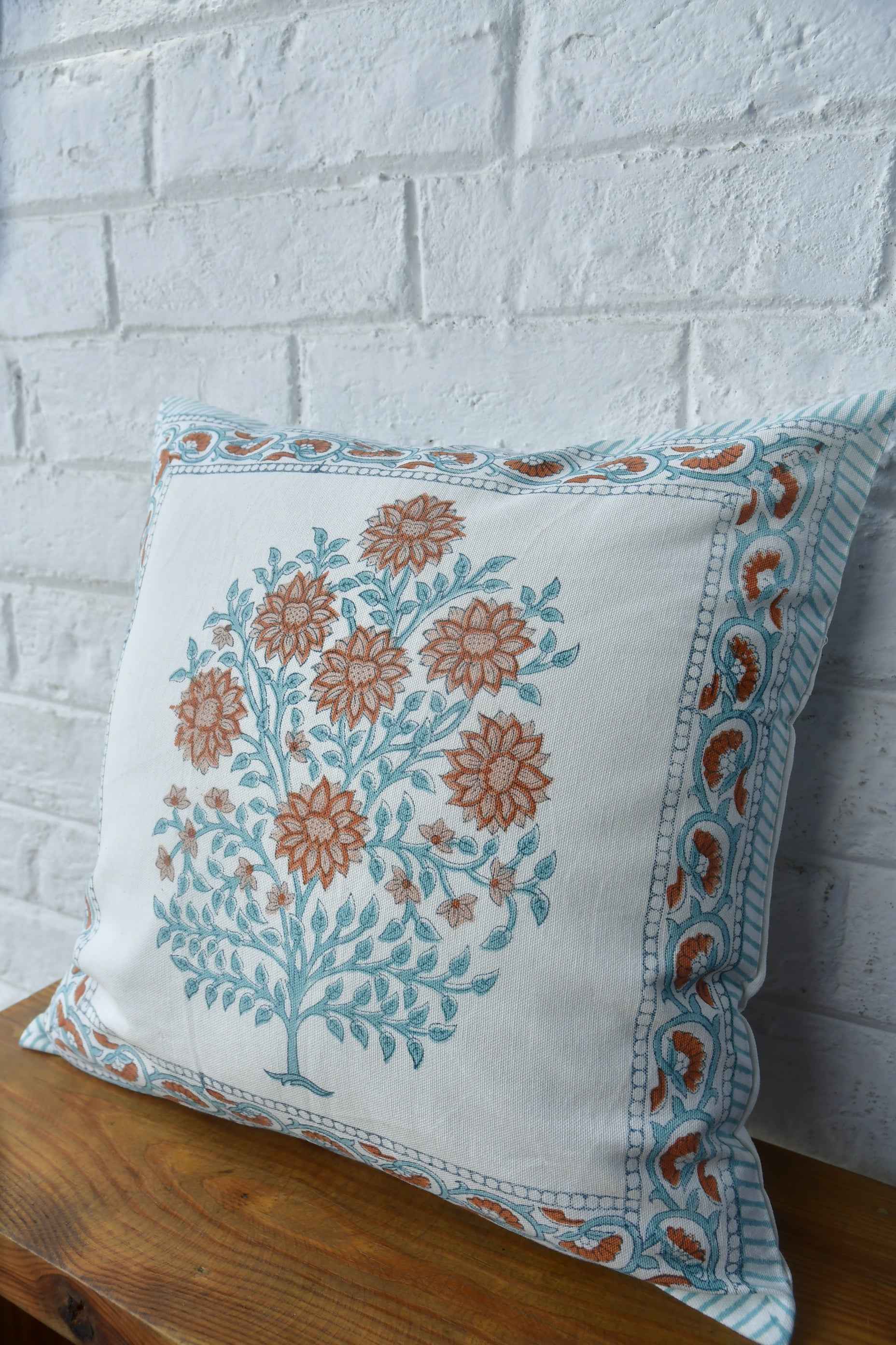 Saat Phool Buta Cushion Cover: Seven Flowers Adorn Your Home (India)