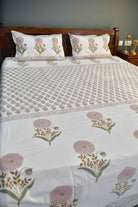 Pink Phool Bed Sheet: Floral Charm & Comfort
