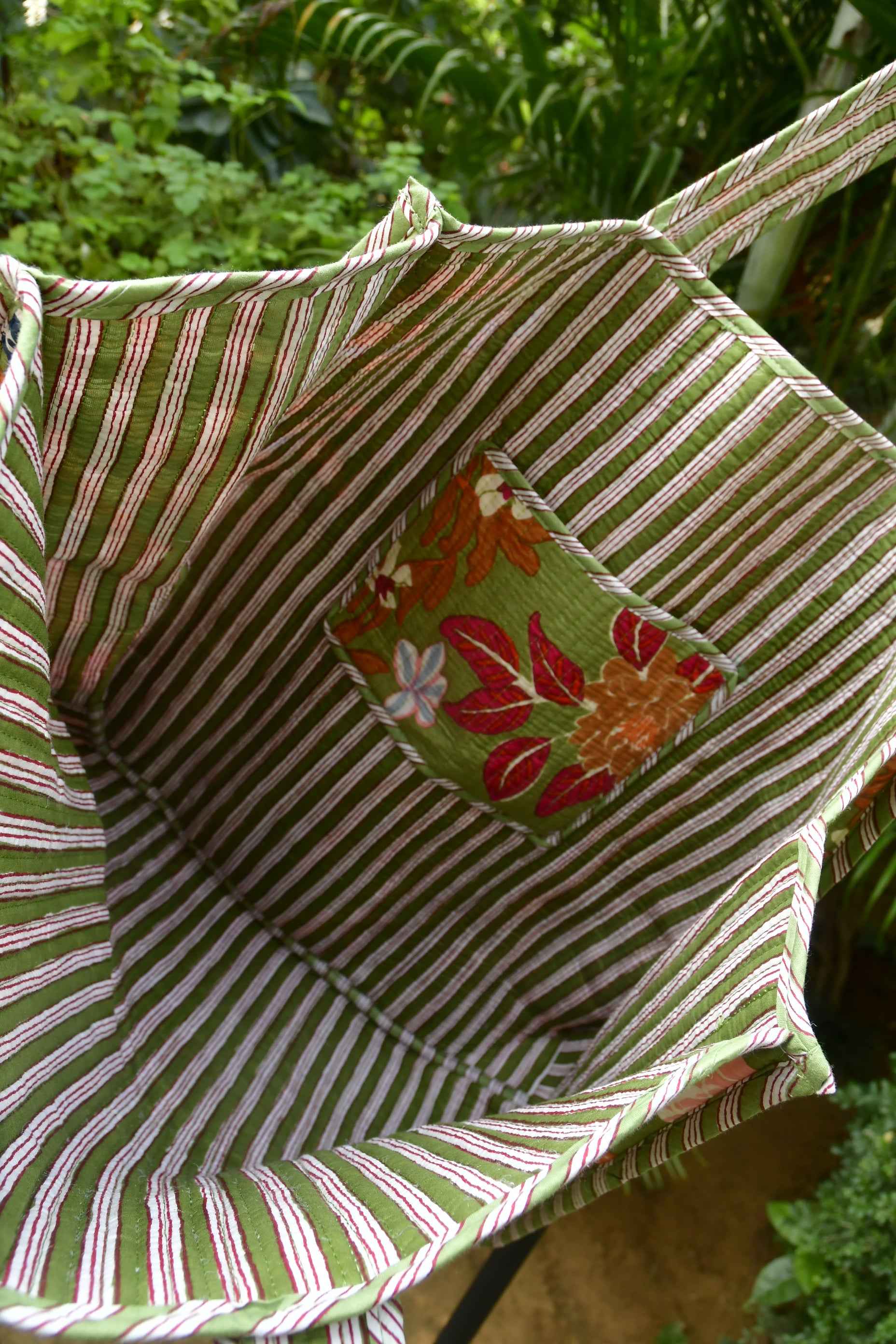 Green Tote Bag Hand-Blocked : Multiple use