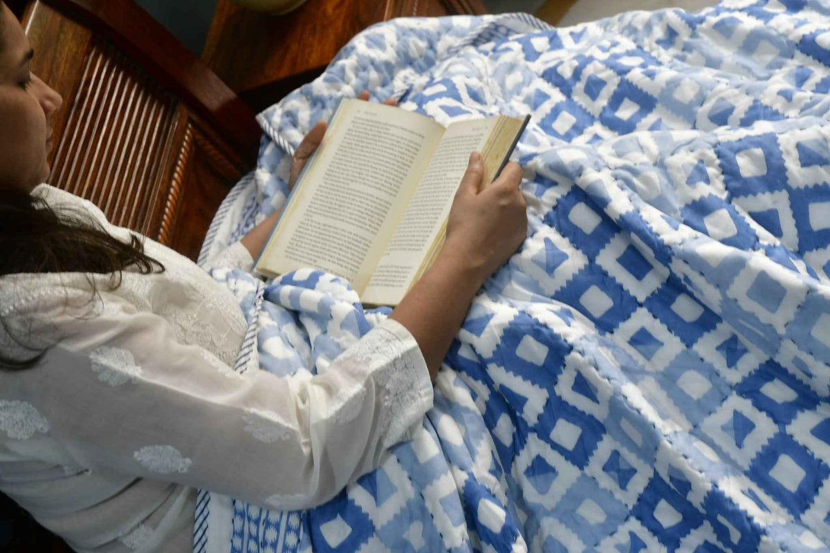 Blue Geometrical Double Quilt