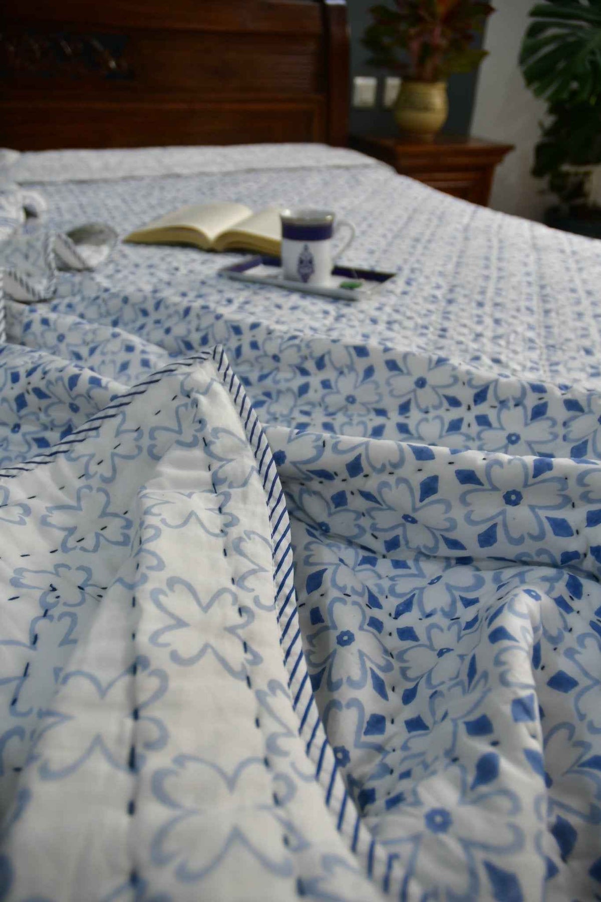 Blue Geometrical Floral Quilt