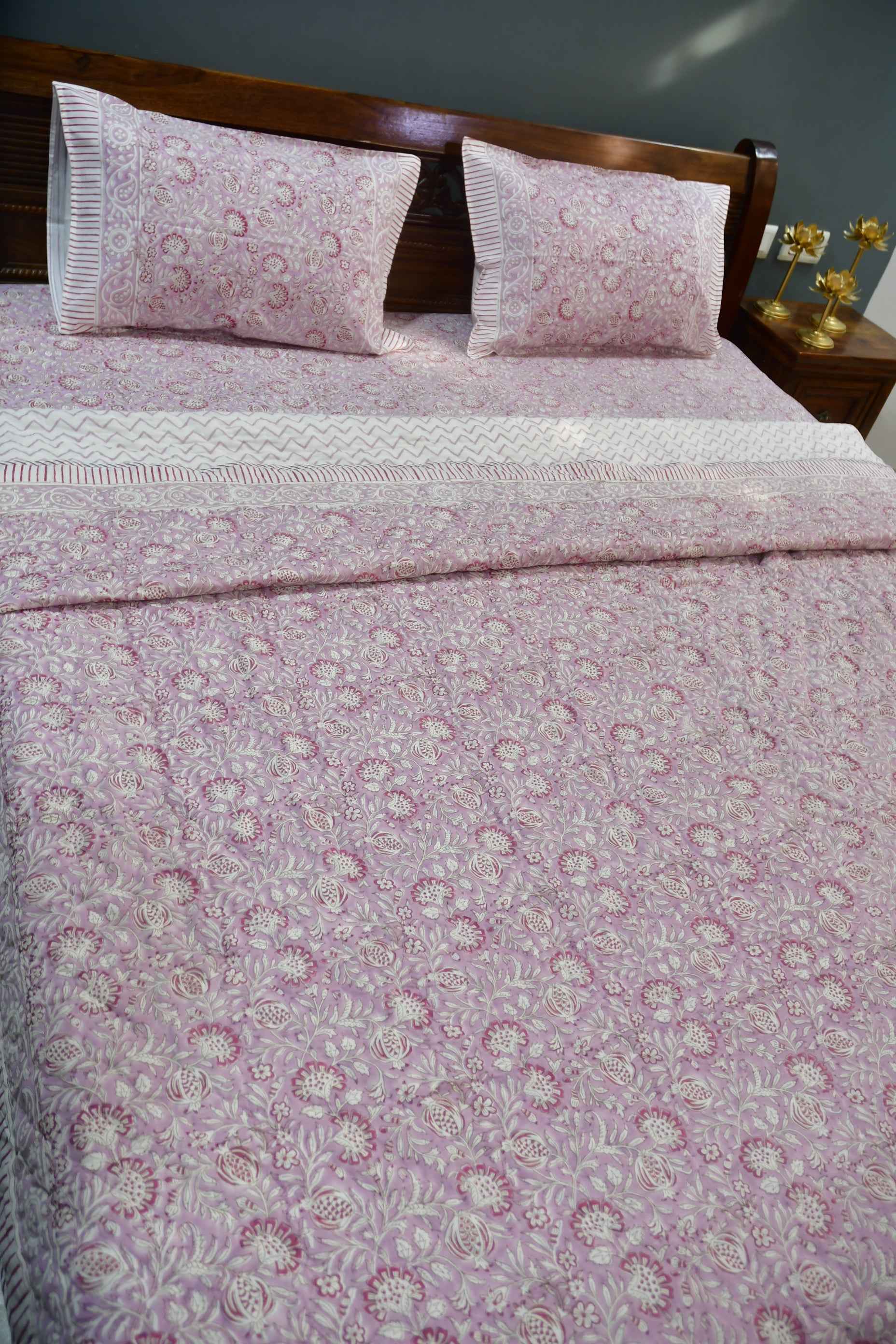 Gulabi Floral Bedding Set: Soft & Breathable Cotton