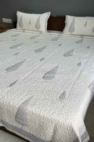 Serene Cypress Quilted bedcover : Tranquil Retreat