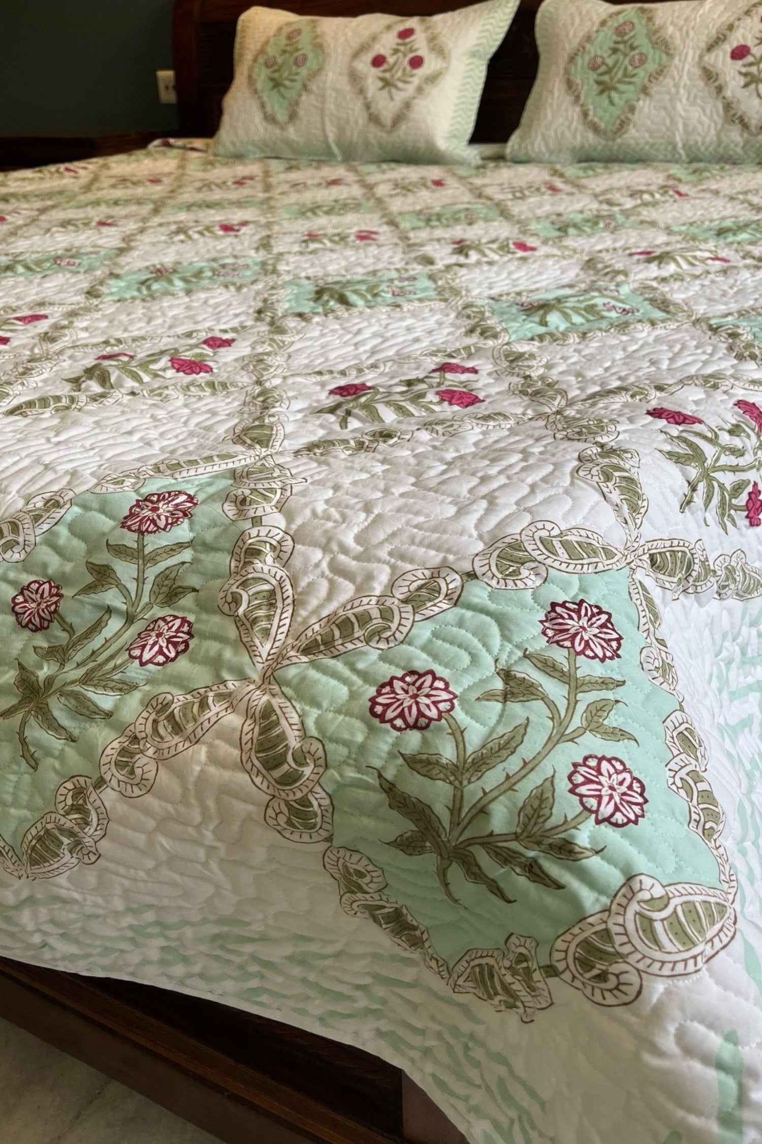 Sugandha Jaal Quilted Handblock Bedcover