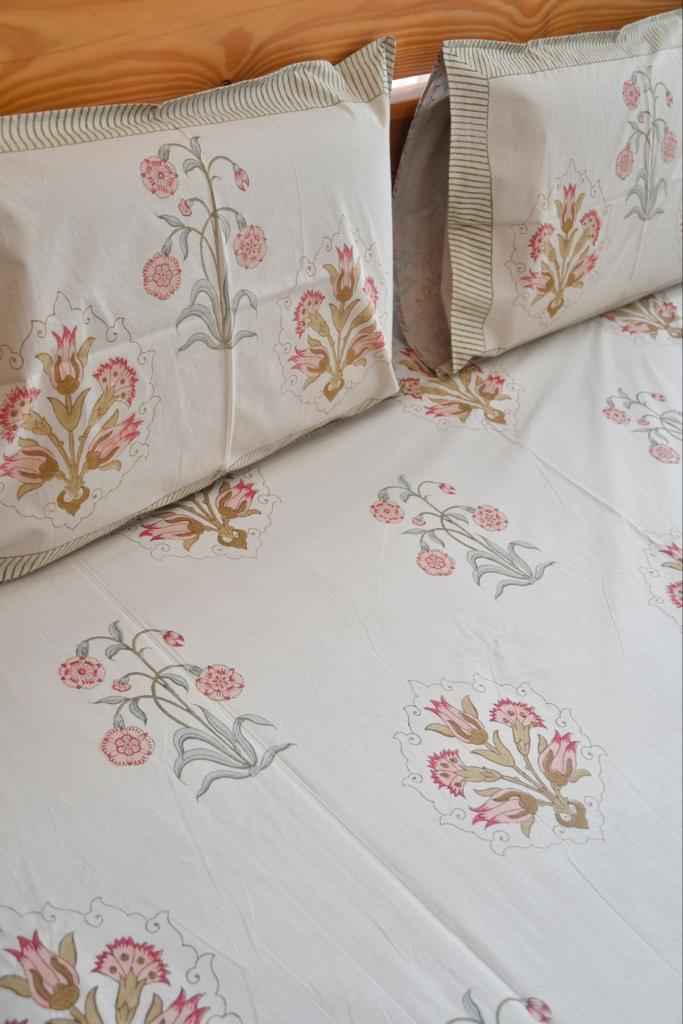 Gulbahaar Cotton Bedsheet : Timeless Elegance