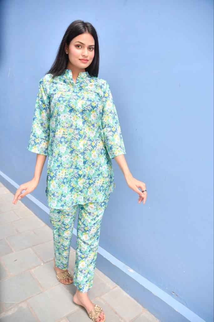 Green Floral Co-ord set Handblock: Lightweight fabric