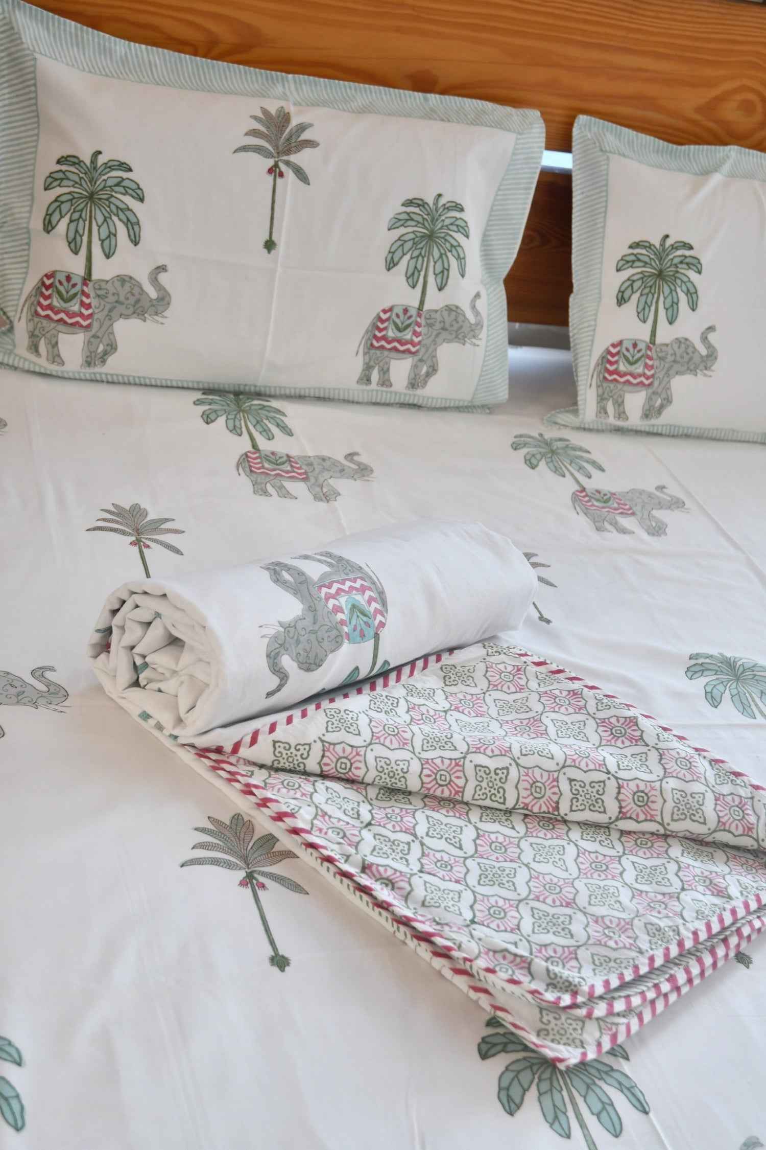 Royal Elephant Premium Dohar | Hand-Blocked