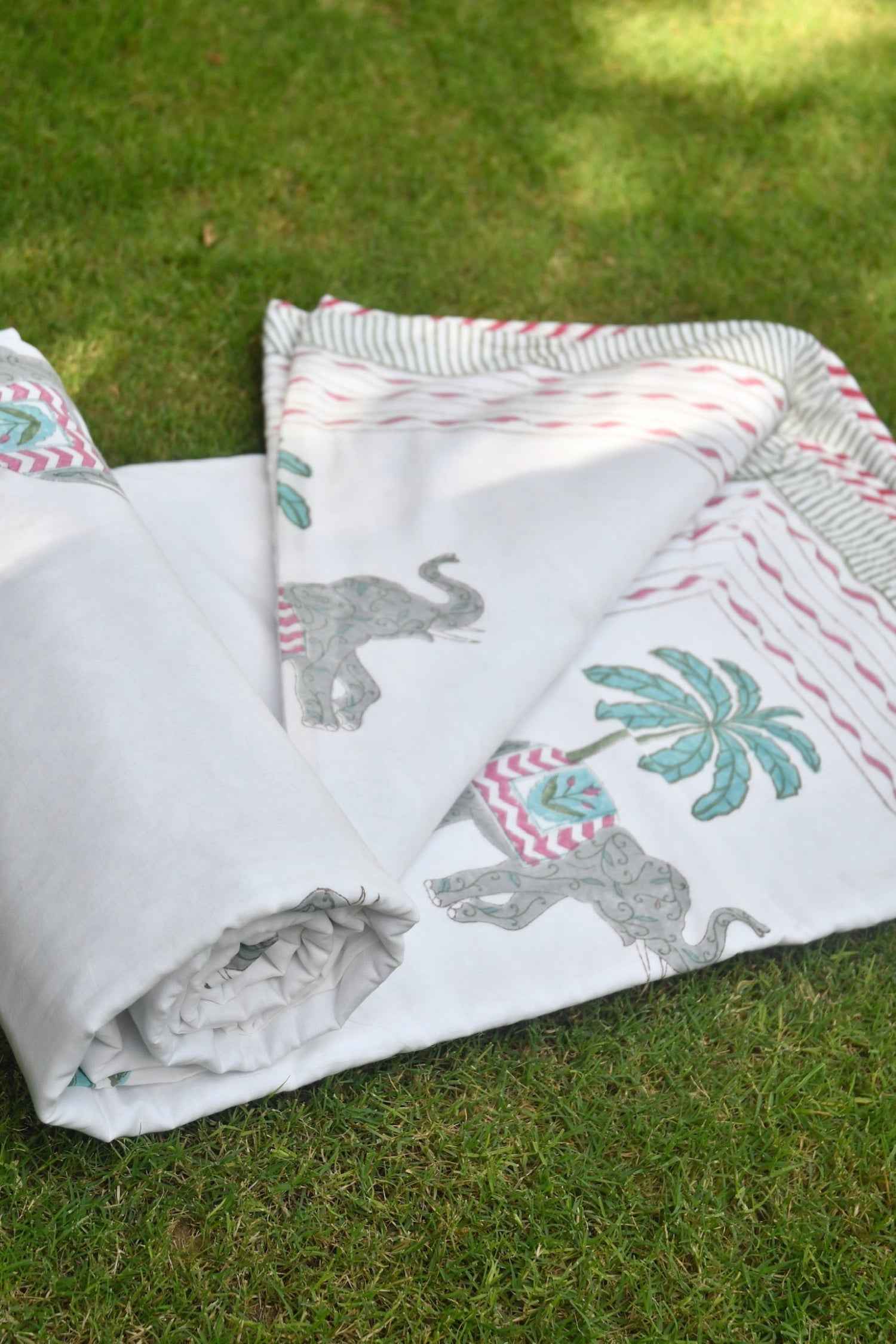 Royal Elephant Premium Dohar | Hand-Blocked